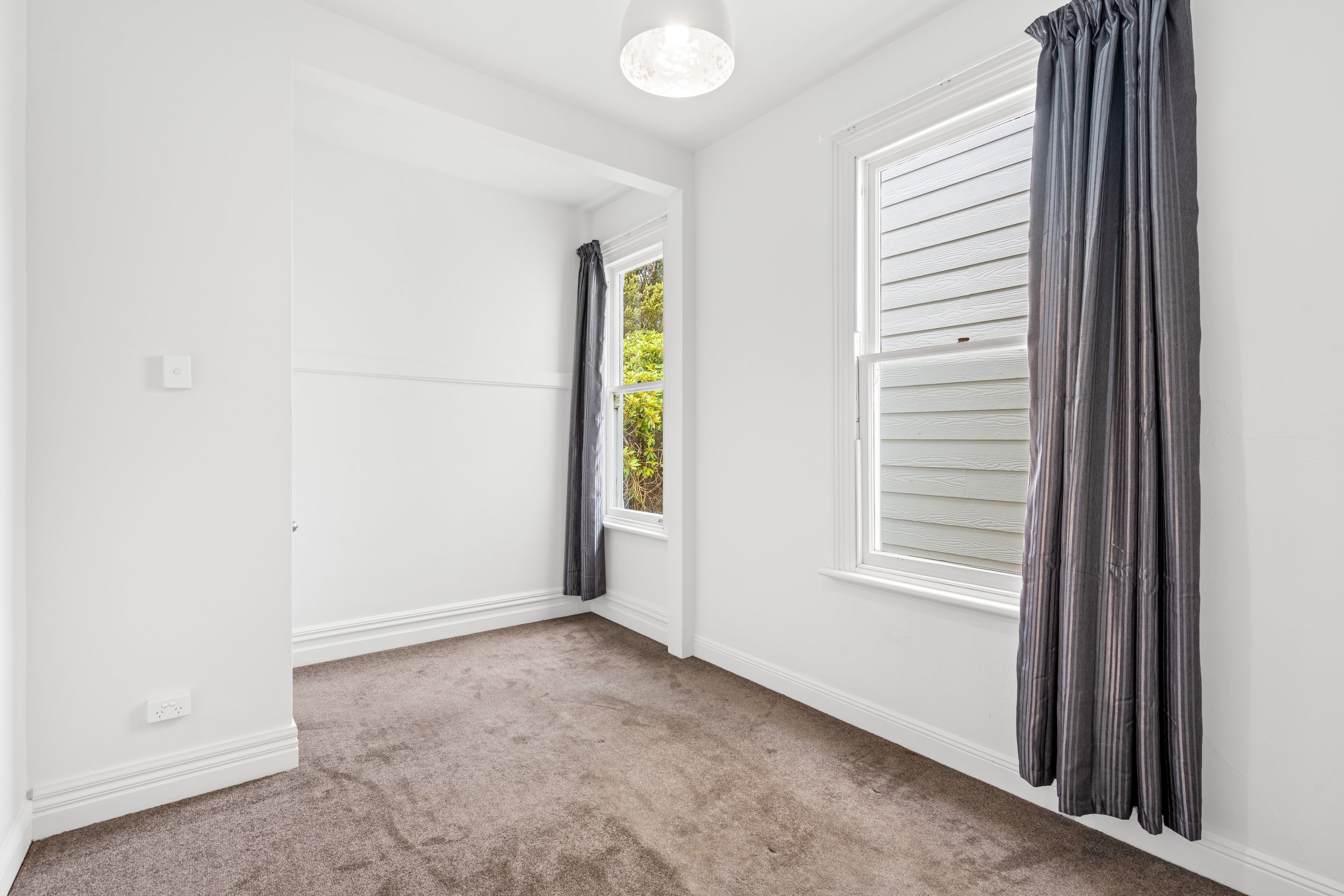 100 gladstone rd-14.jpg