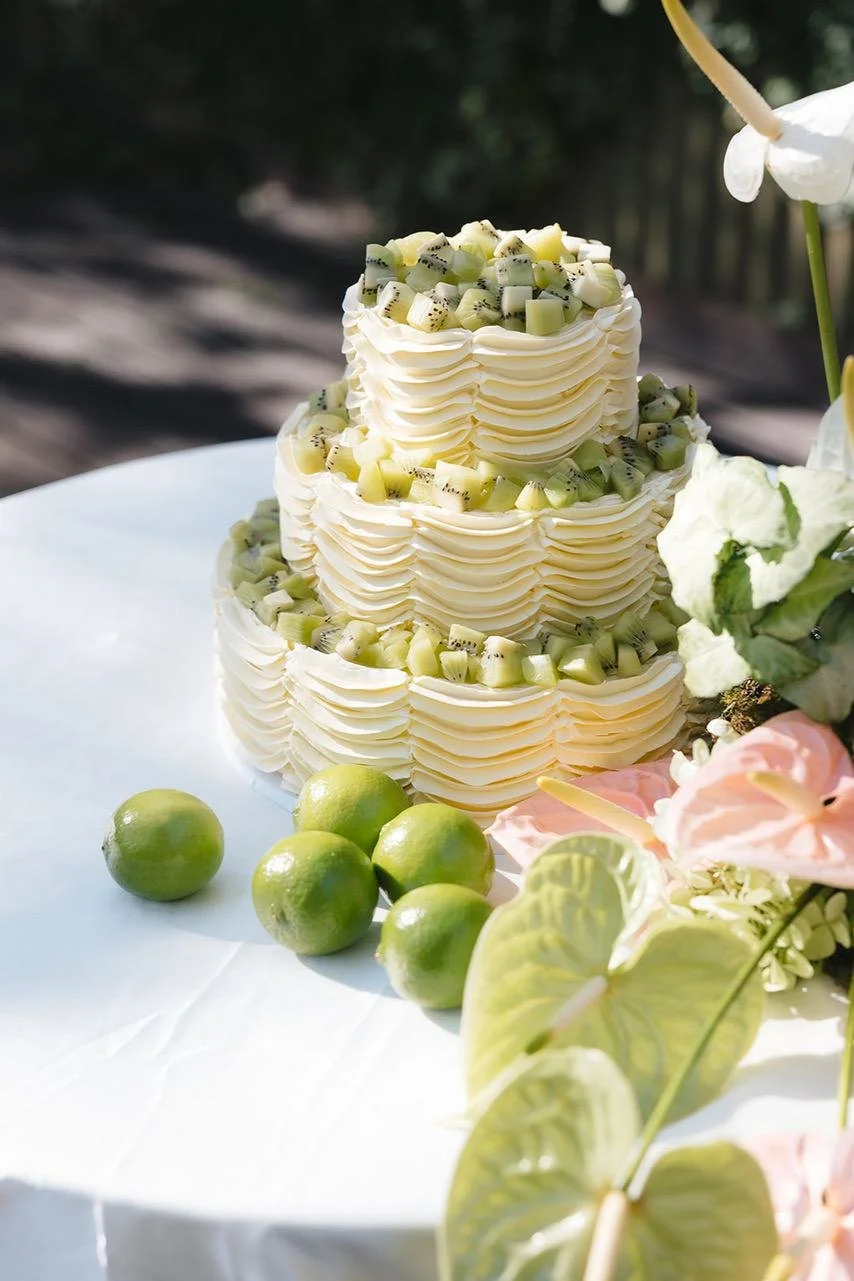 drapery-wedding-cake.jpg