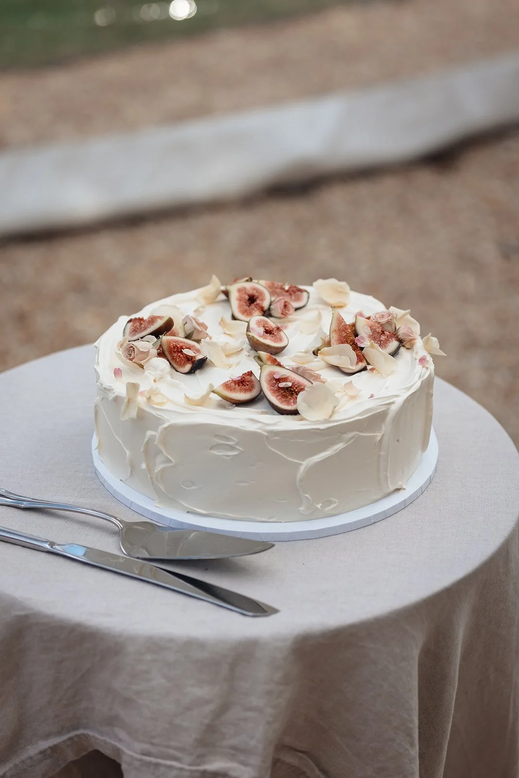 fig-hunter-valley-wedding-cake.jpg