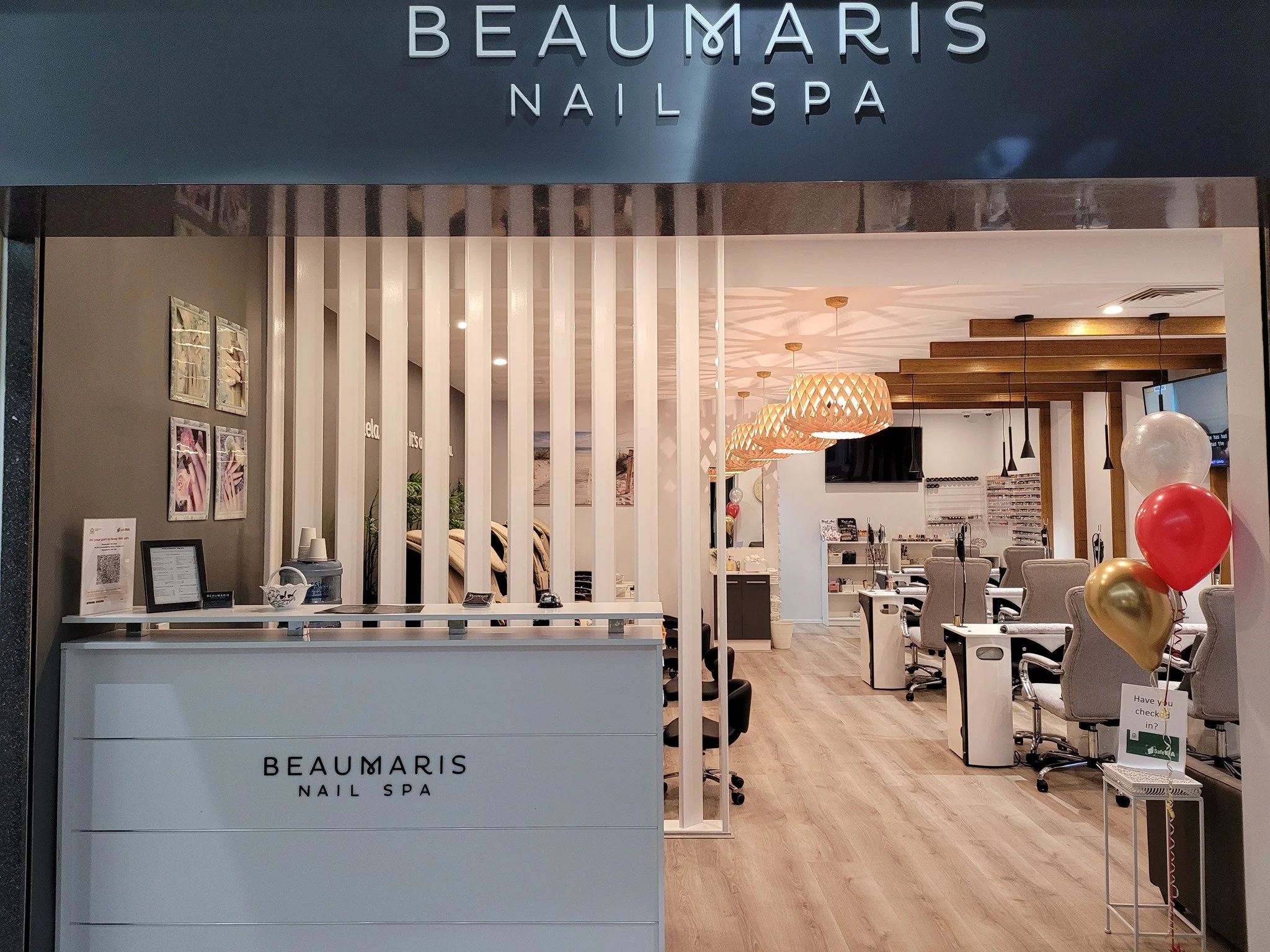 Are you looking for the perfect Christmas gift? 

Treat someone special to a lovely nail and spa treatment! 🎁

Beaumaris nail spa is the perfect destination for a lovely, relaxing day.

Call today to book your appointment (08) 9300 8440

 #OceanReef