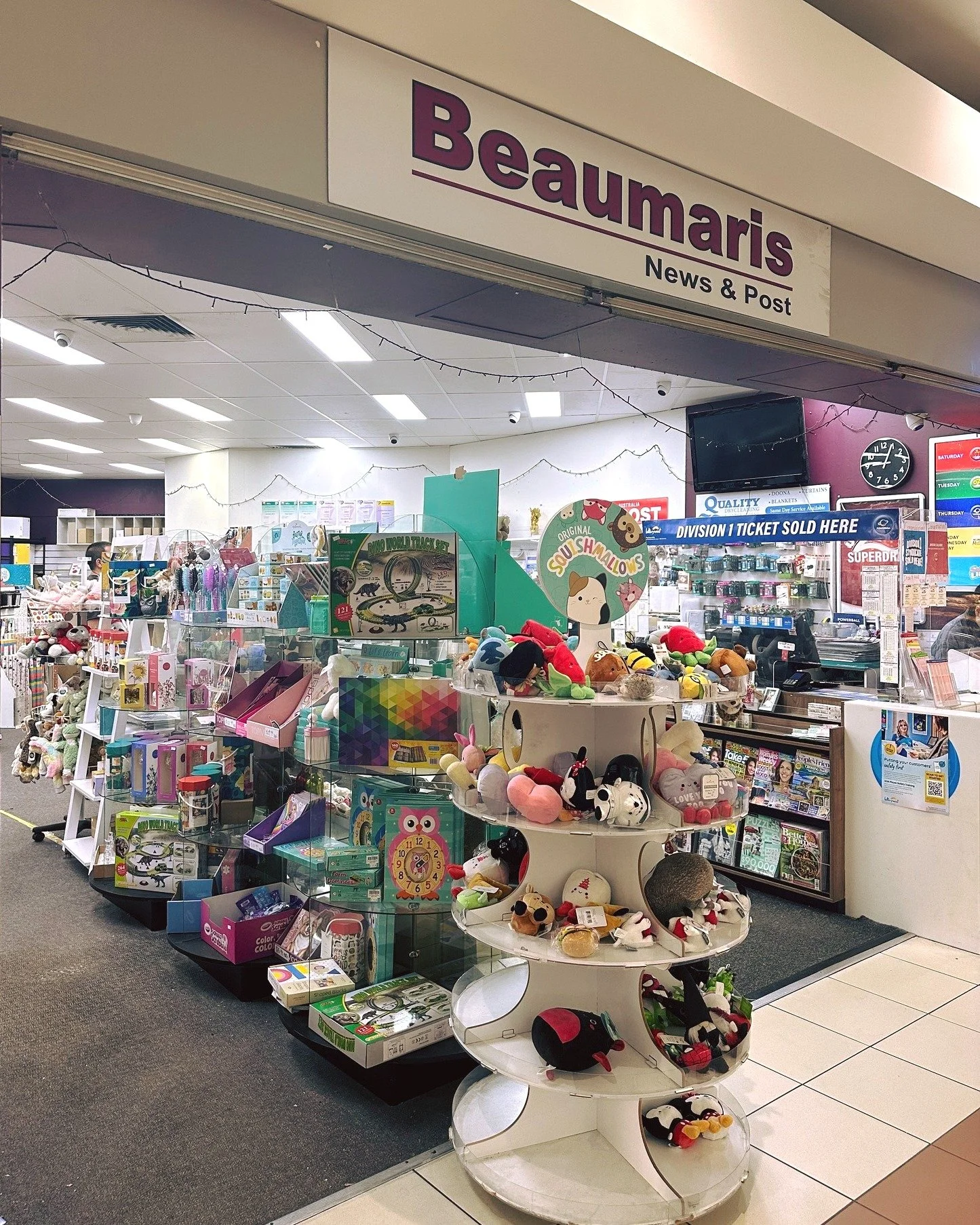 📰📮 Your Local News &amp; Post Hub

Convenient, friendly and right here in the heart of the community &ndash; Beaumaris News &amp; Post is your go-to for everyday essentials.

From postal services and parcel sending to greeting cards, magazines, sta