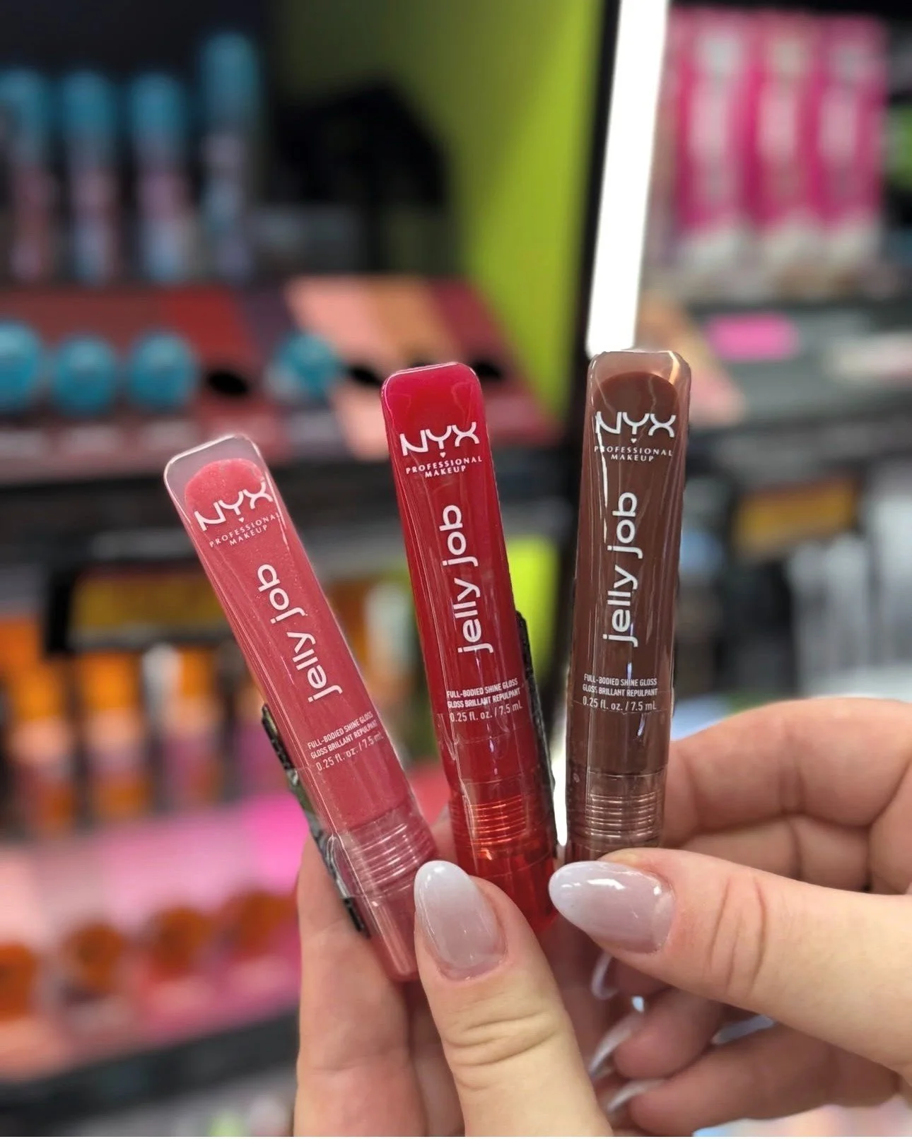 NXY New Products!!
Available at Priceline Pharmacy Beaumaris

Jelly Job - Hyper glossy lip gloss available in 8 shades
Make 'em Wonder - soft matte coverage with skincare-infused foundation in 31 shades!!

See you in store. 💕