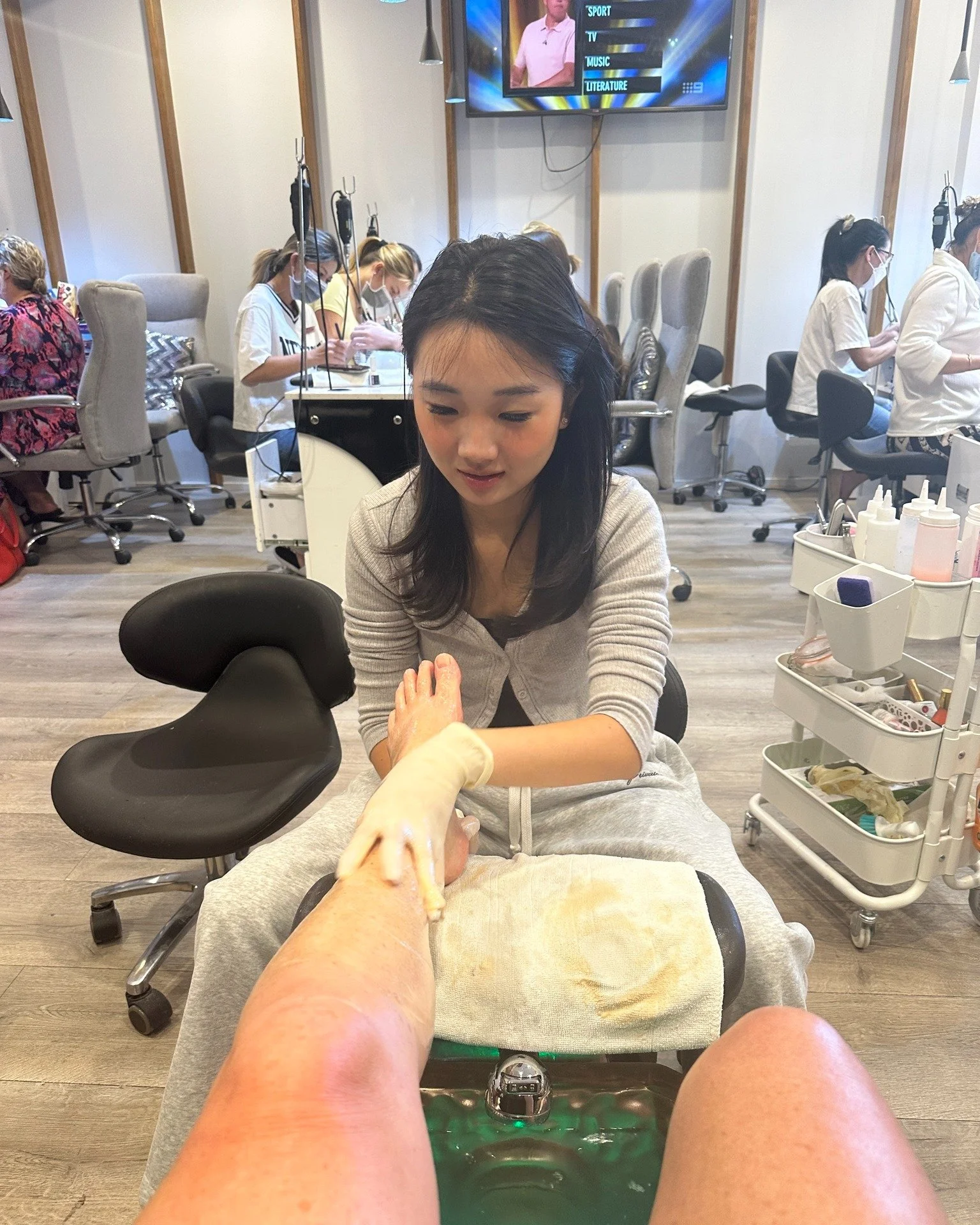 Craving for a bit of you time....

Head in to see the lovely ladies at Beaumaris Nail Spa and get yourself a relaxing pedicure, pop the massage chair on and take some time out. 

Beaumaris Shopping Centre | Ocean Reef.