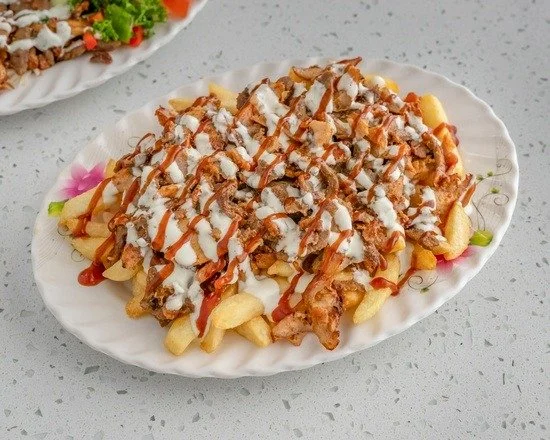 Hungry? Ocean Reef Kebabs has you sorted 🌯🔥

From loaded donor and chicken meat boxes to fresh kebabs, gozleme, burgers, and hearty Turkish meals with rice, there&rsquo;s something for every craving.

Feeling like something lighter? Try the warm ch