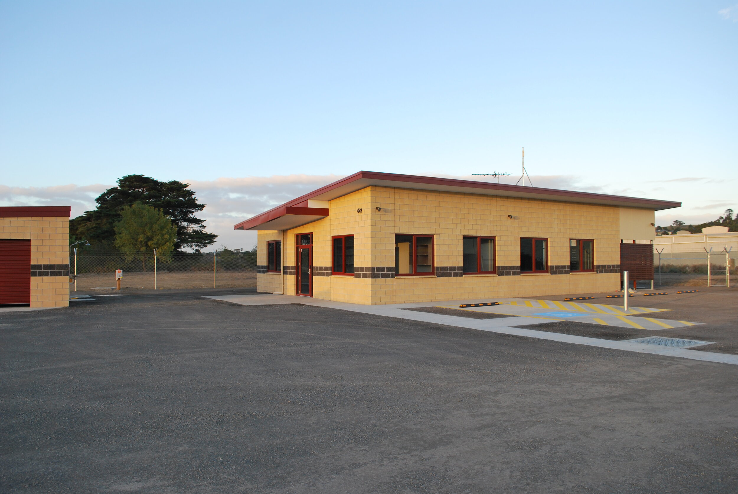PHOTO-1.JPG