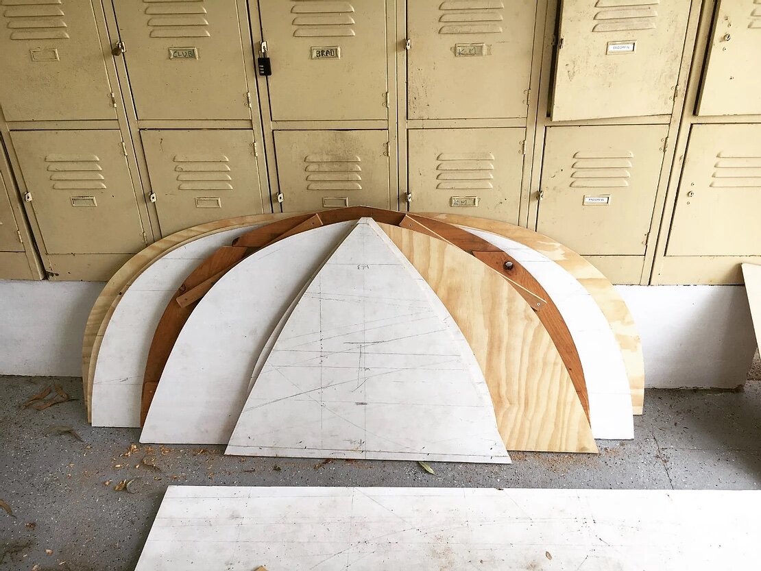 Moulds, Keel and a Hog