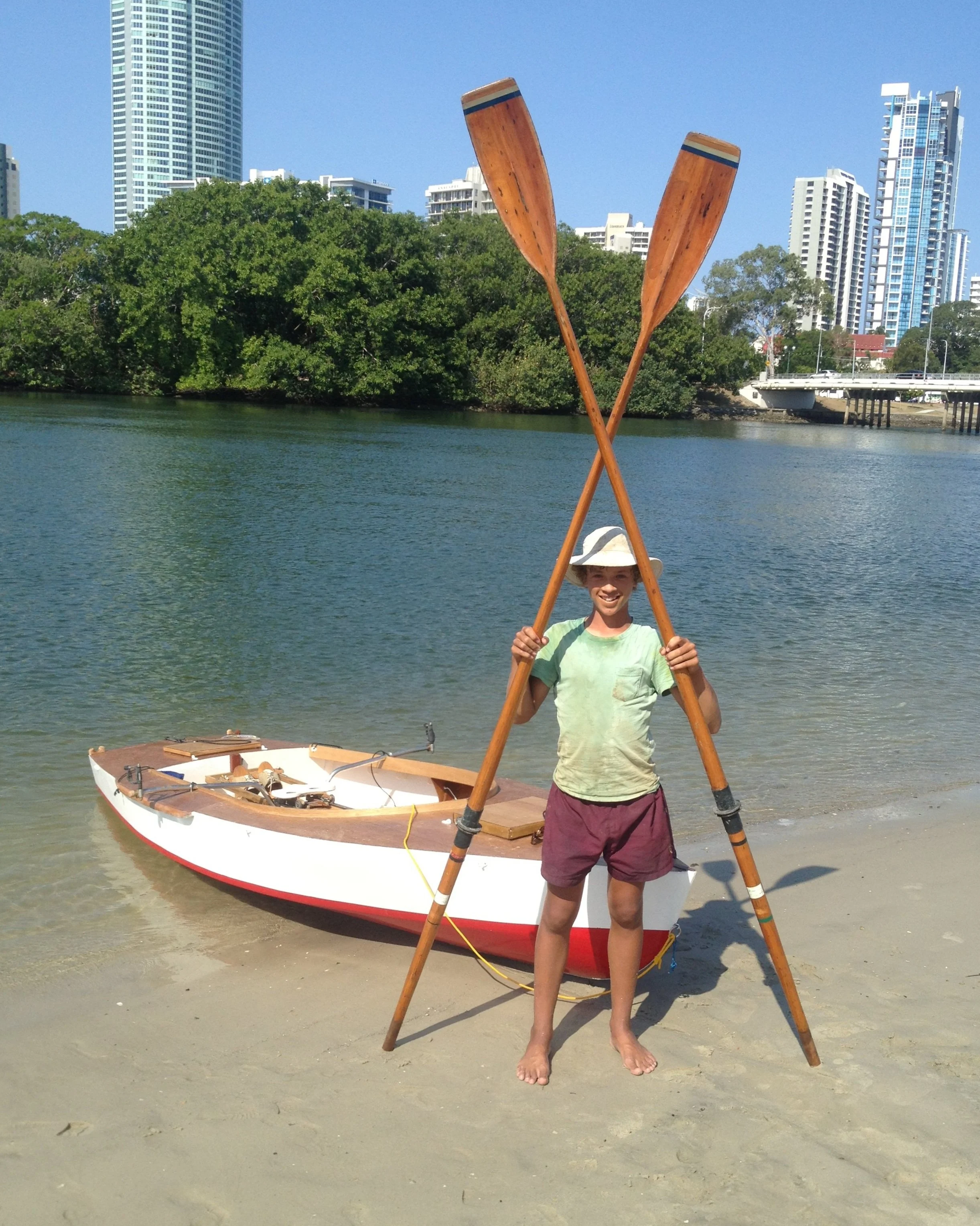 Boy Rows 130 km Solo in OK Dinghy 