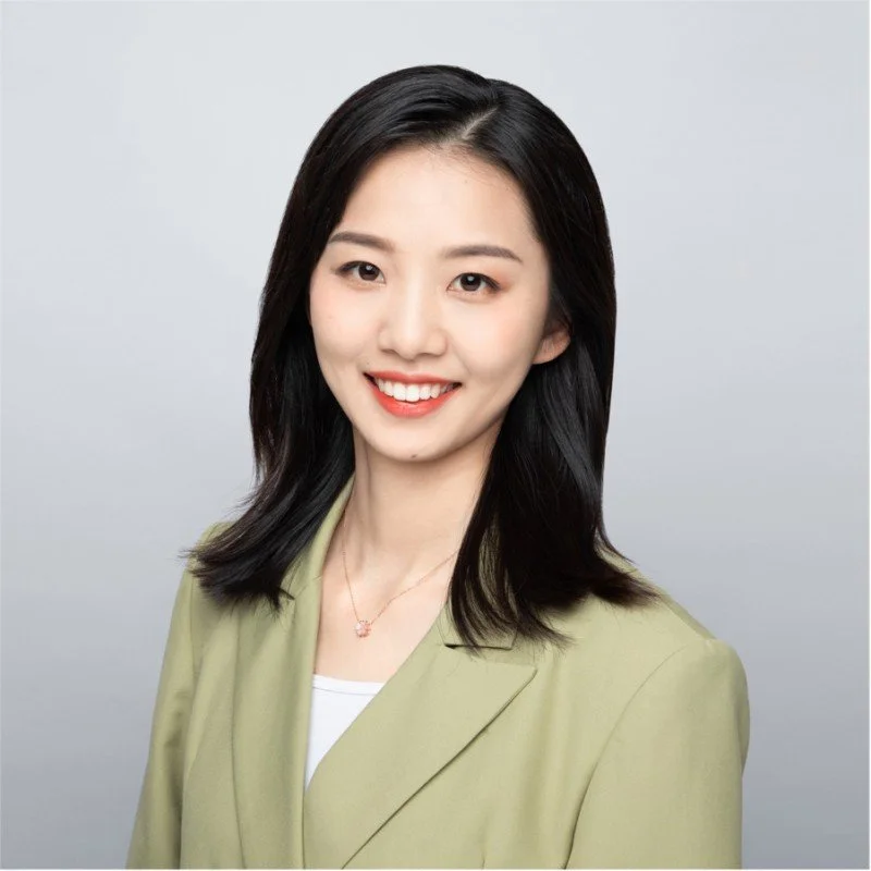 Episode 61 “My AI Associates Fight and I Let Them” with Helen Fan