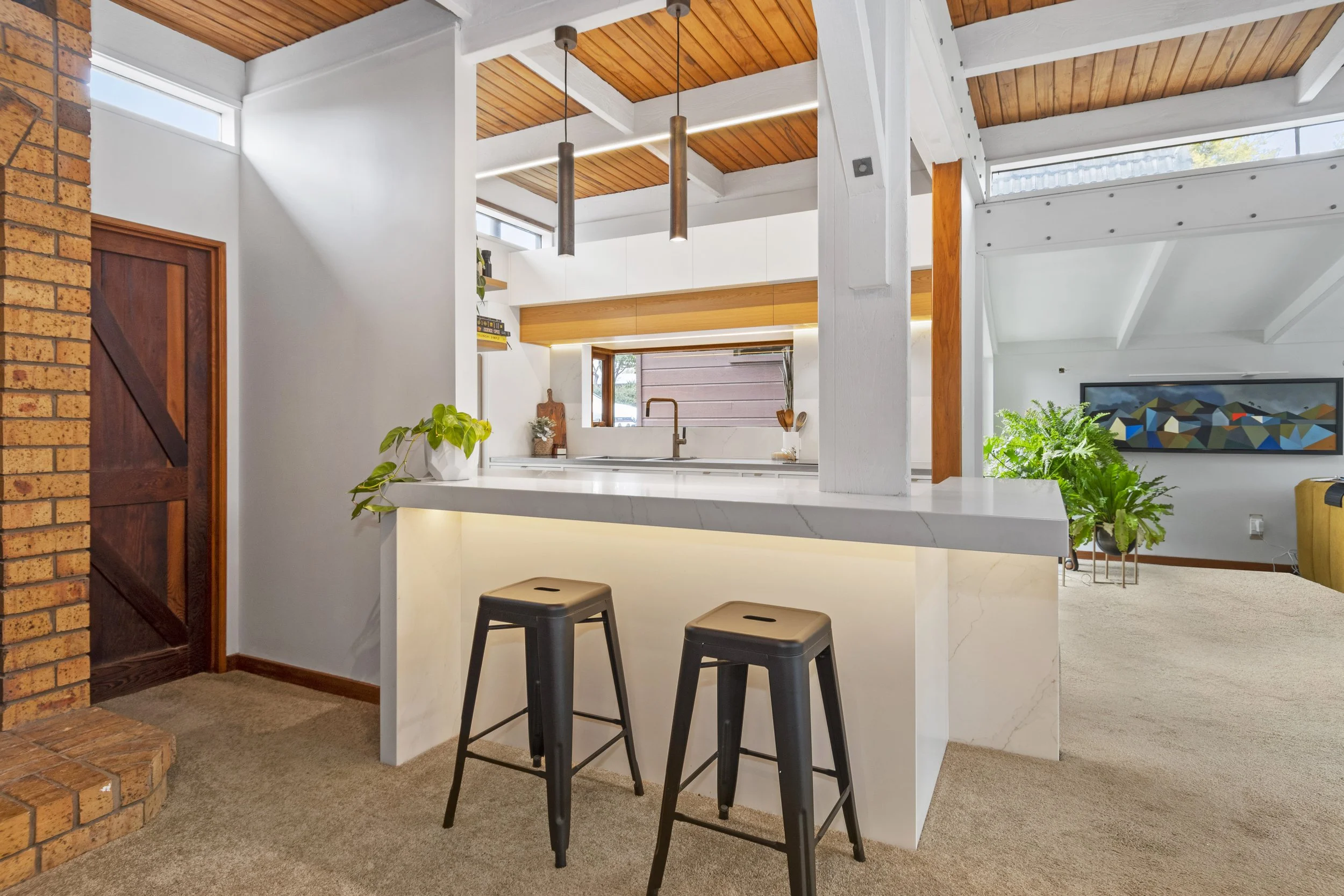 030_Open2view_ID542466-Kitchen copy.jpg