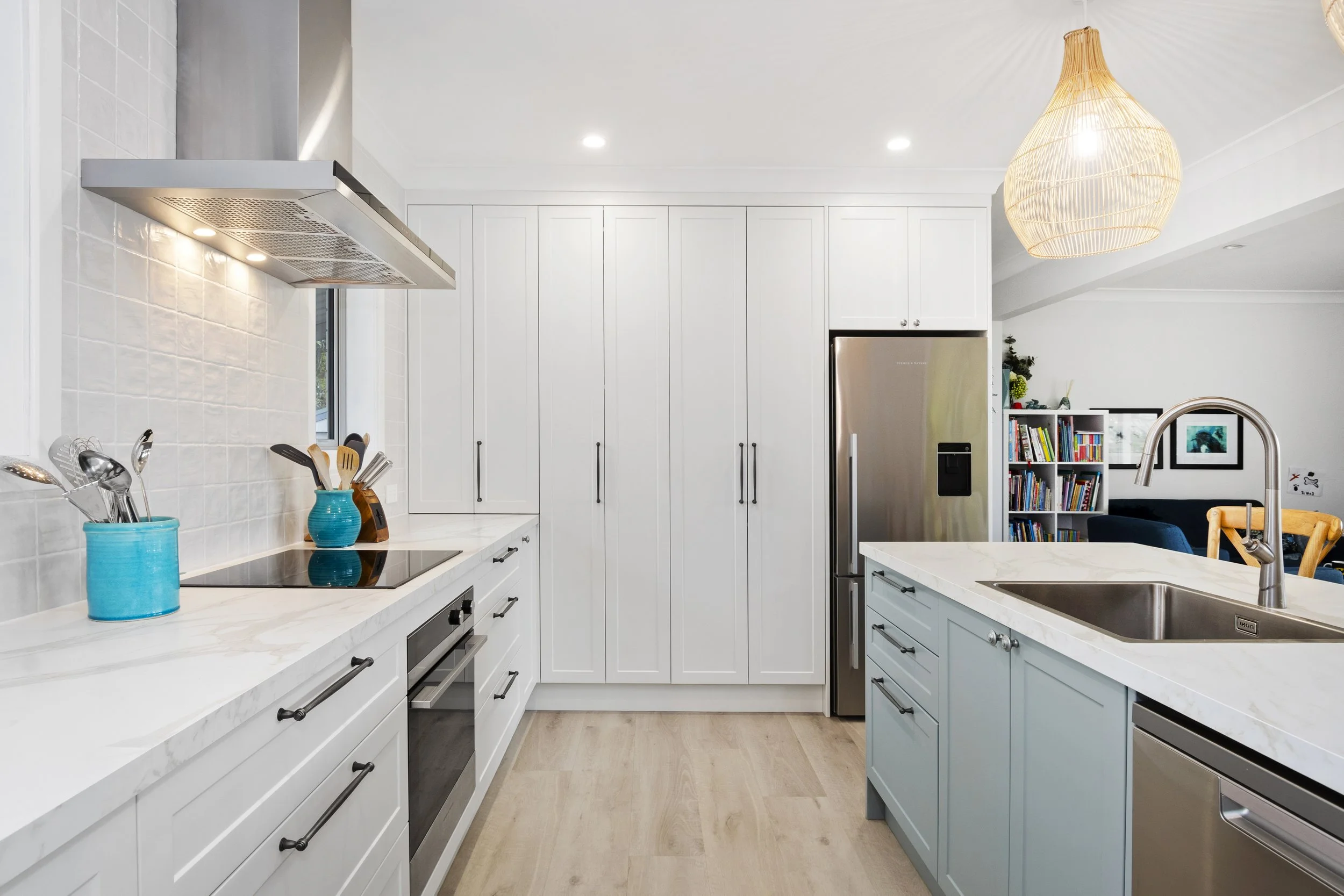 018_Open2view_ID542466-Kitchen copy.jpg