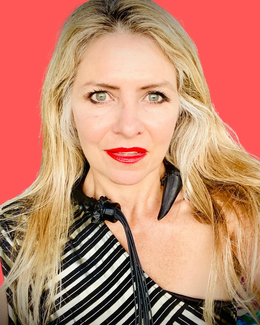 Bec Findlay About — POPSART