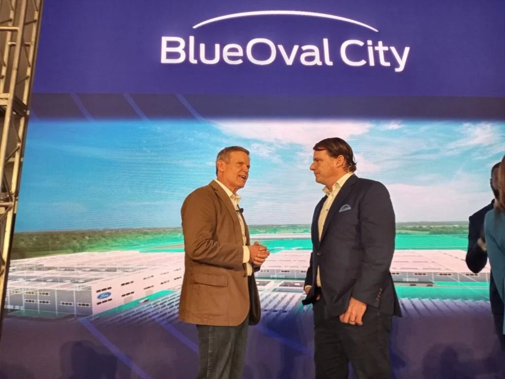 BlueOval City event&nbsp;draws hundreds on Friday for sneak peak&nbsp;