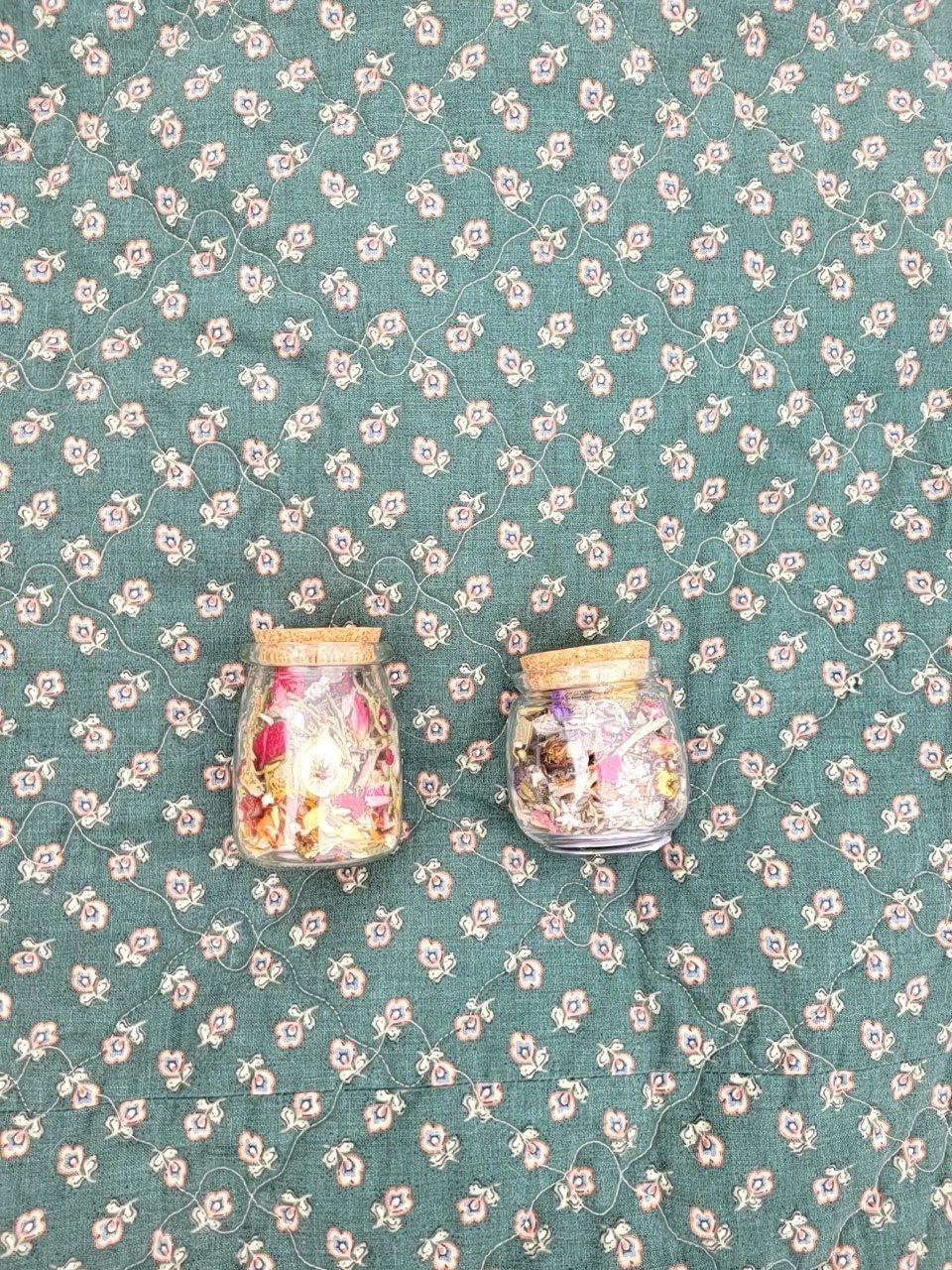 Energy Clearing Room Potpourri Jars.  An all natural way to help keep the energy in your home clear and absorb negative energy.  