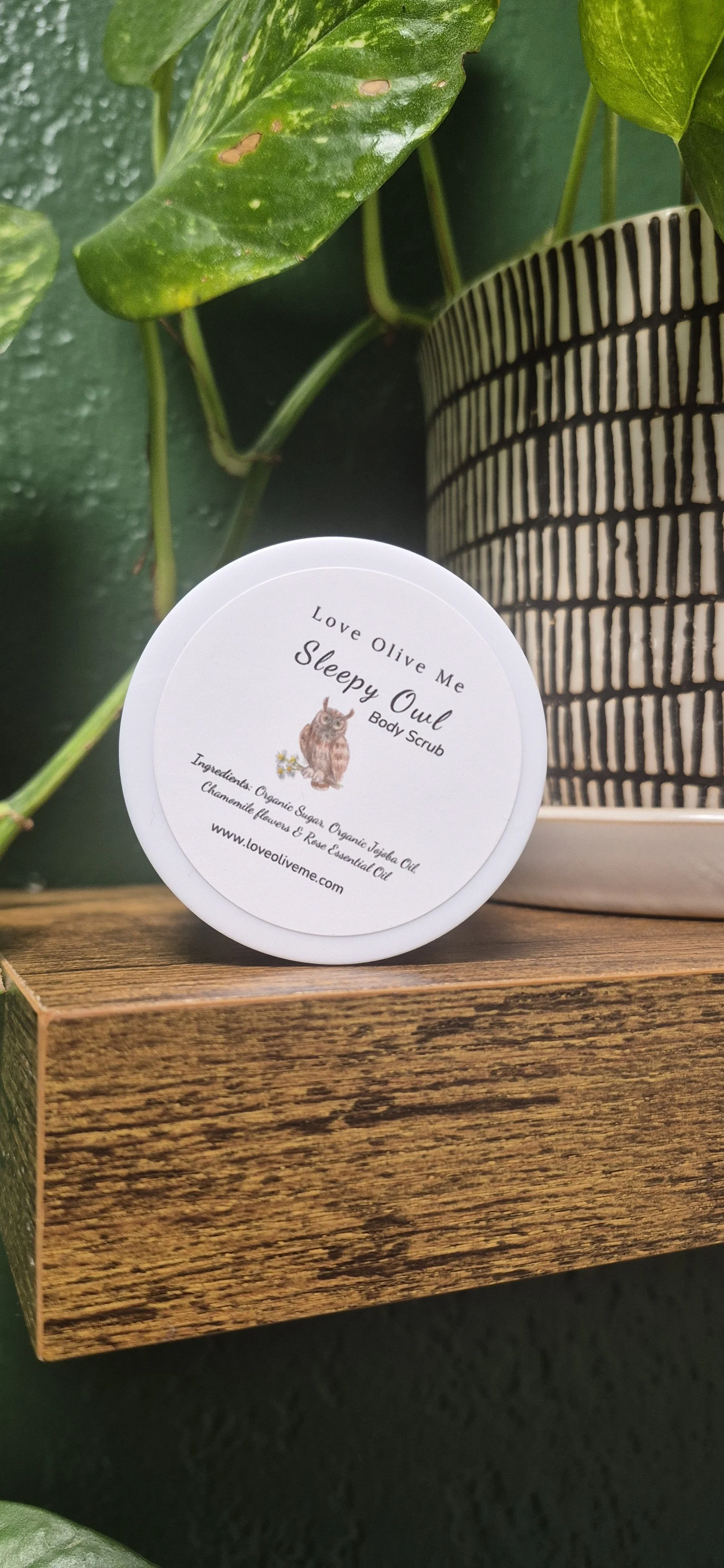 Sleepy Owl Body Scrub