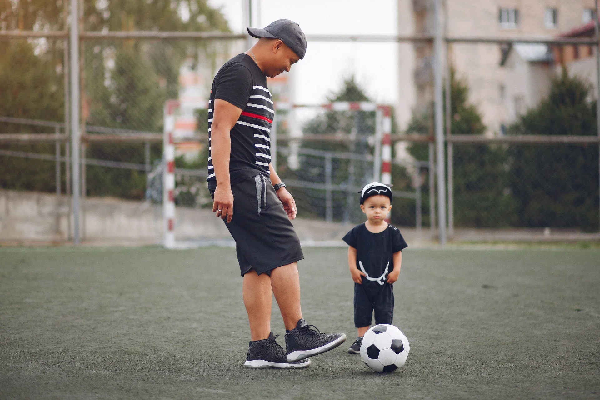 How to Be a Supportive Soccer Parent Without Creating Pressure