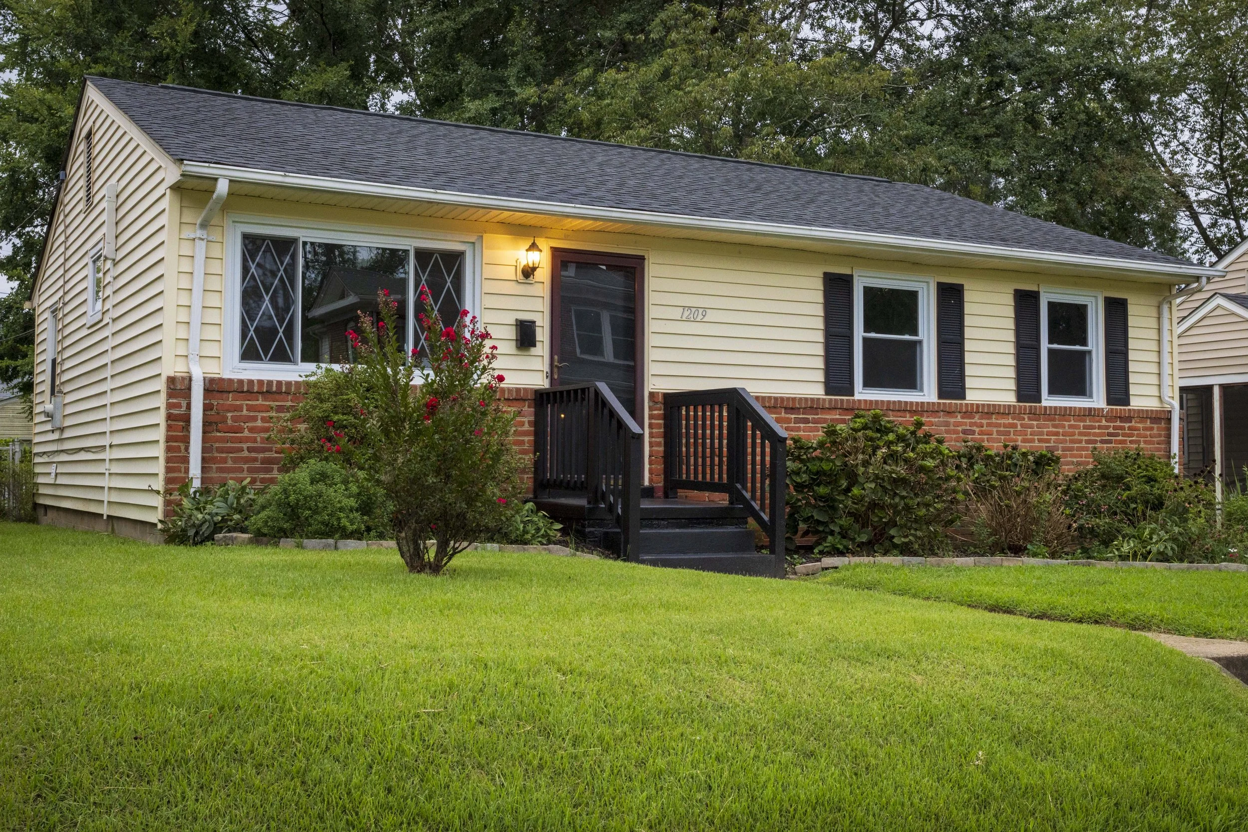 Exterior Front 2.jpg