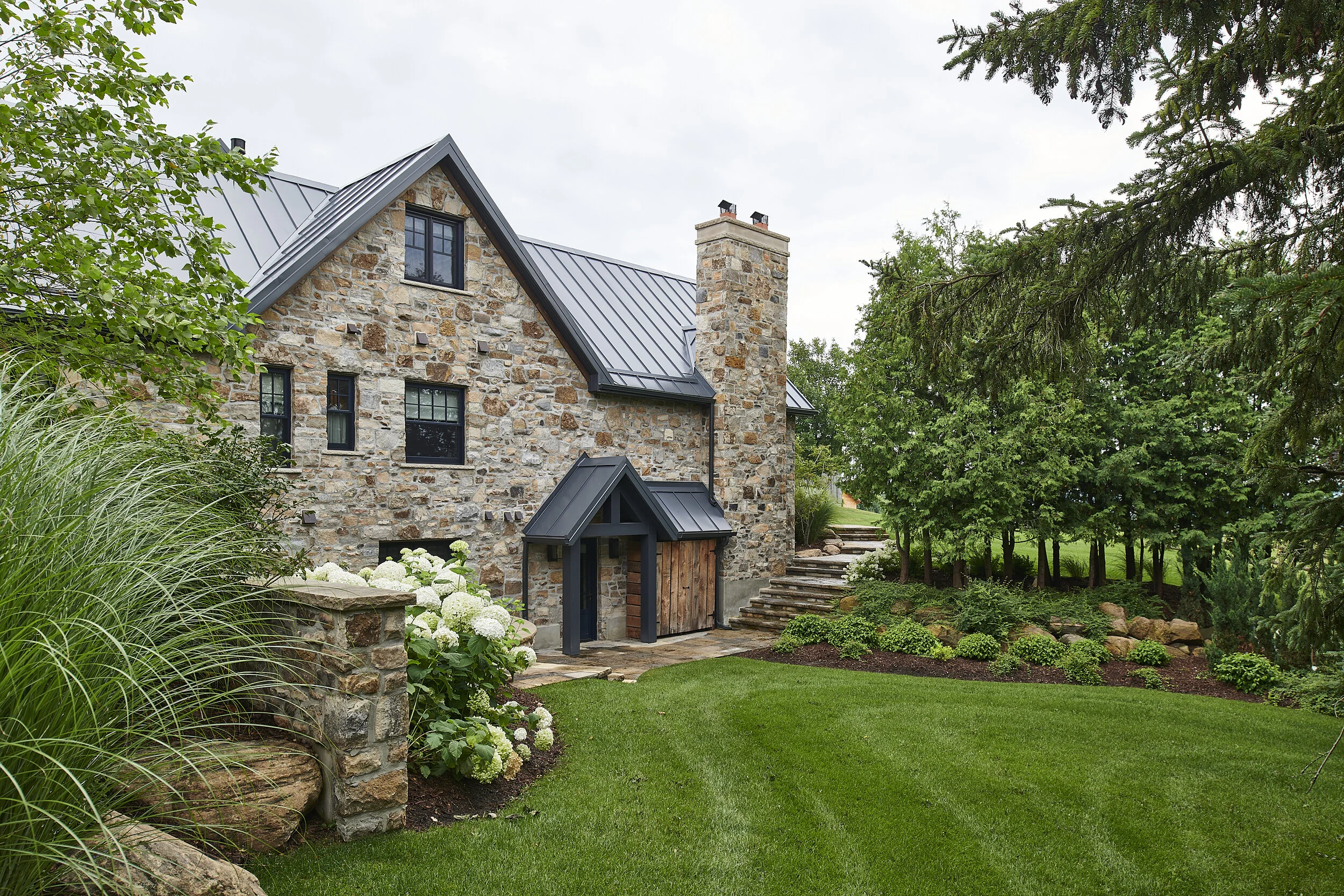 HCD_FarmhouseSideRd15_D2_293.jpg