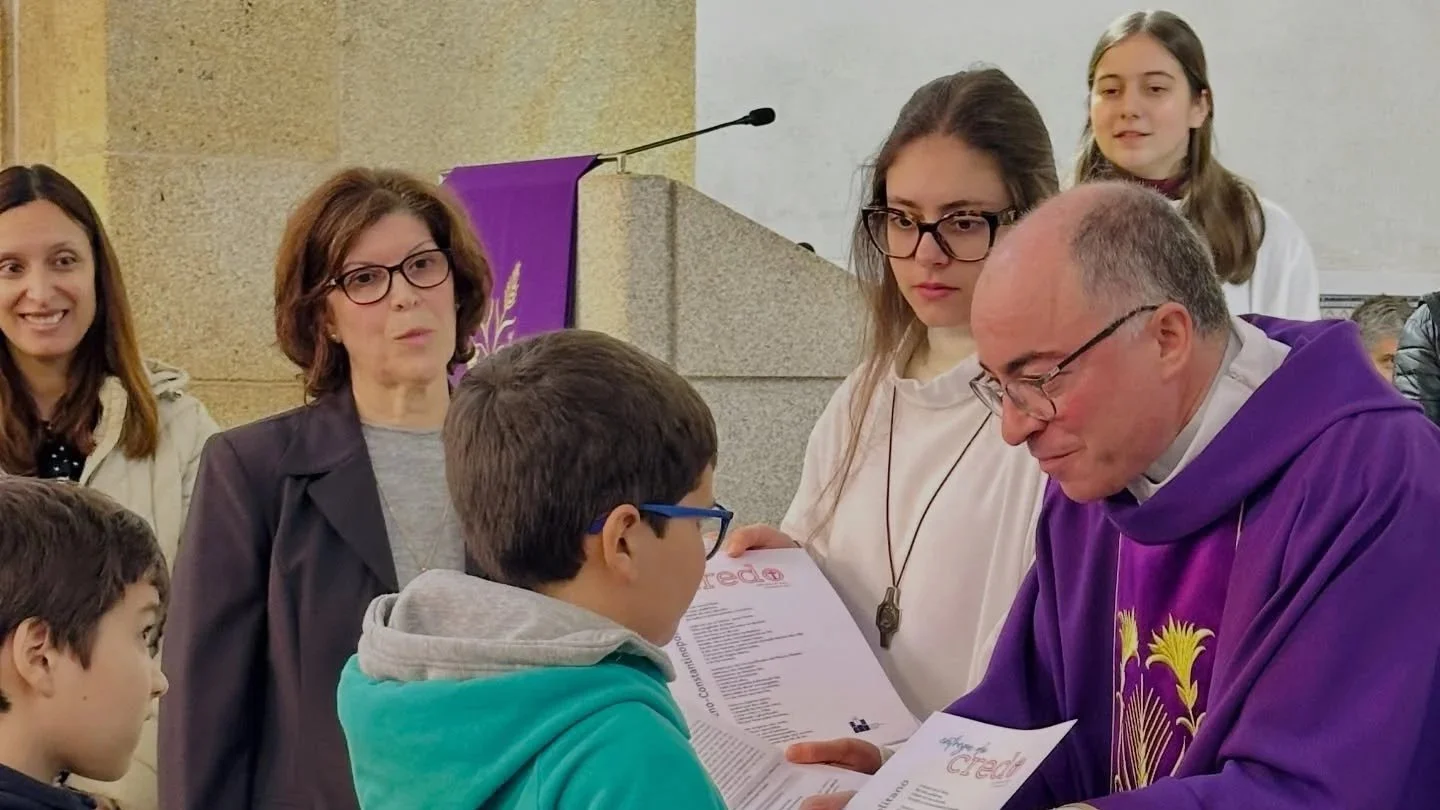 Comunidade celebra 3.º Domingo da Quaresma com entrega do Credo