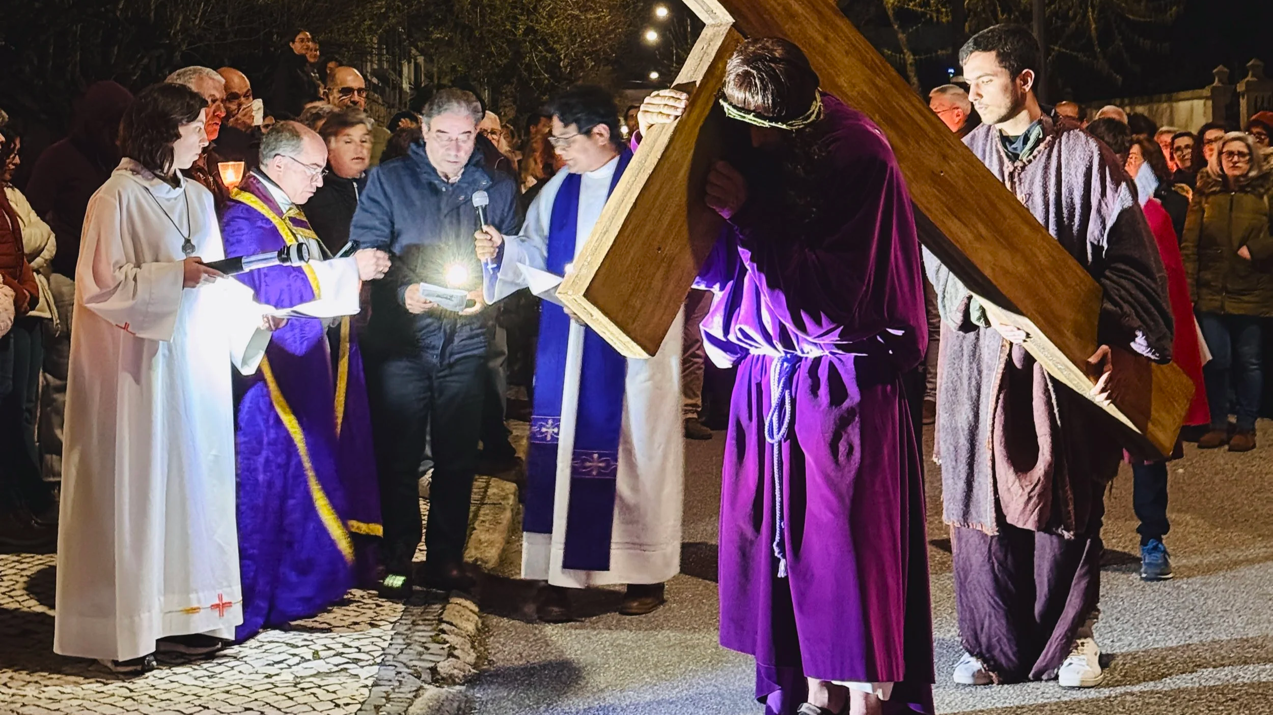 Via Sacra Pública reúne comunidade de Tondela