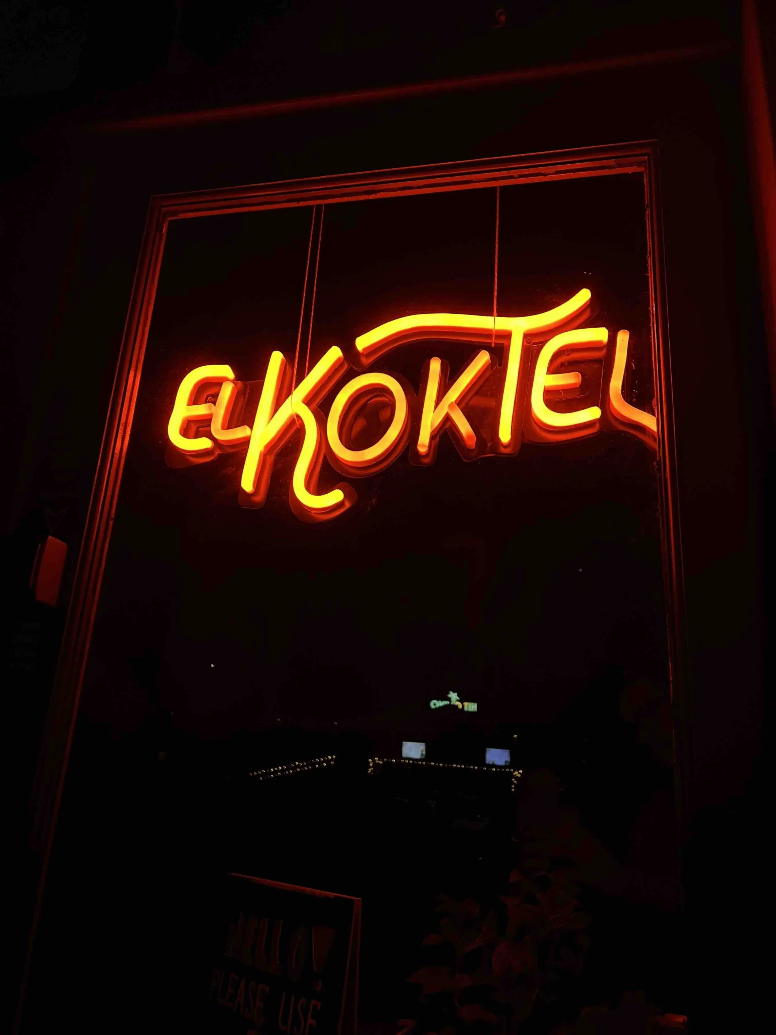 WARSAW - EL KOKTEL 04.jpeg