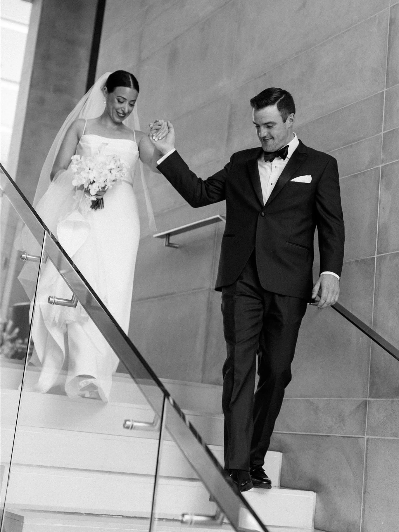 Love that belongs captured in frames - and in a museum🤍

.

Venue: @gardinermuseum 
Floral: @patchoulidesign 
Bridal: @leaannbelterbridal 
Beauty: @geebeauty @styledbyshadi