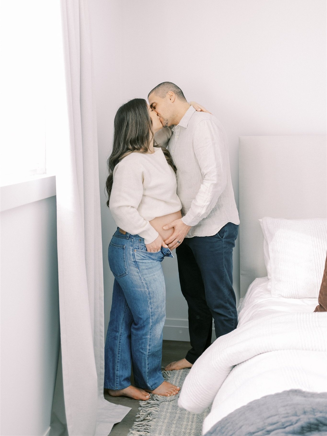 At home maternity session with Alexis + John🤍

I'm so lucky I get to see so many of you at these different chapters in your lives and reconnect with you way after your wedding days🫶🏻