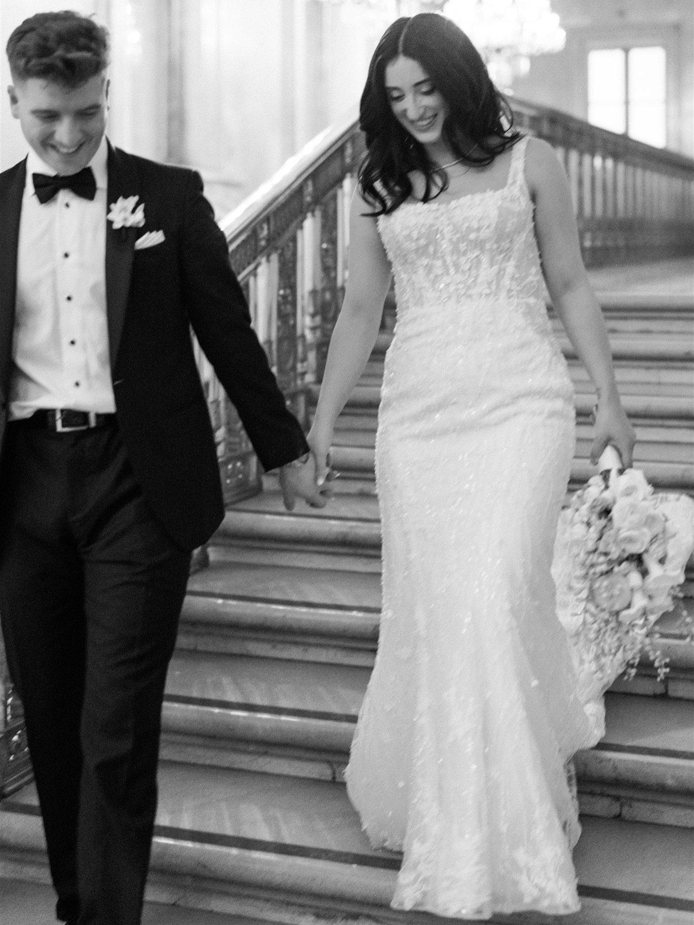 A moody mid-feb city wedding in black and white❄️

.

Planning: @detailsbydaniela 
Venue: @onekingwest 
Floral: @weddings_by_ardenian_ 
Bridal: @amandalinasofficial