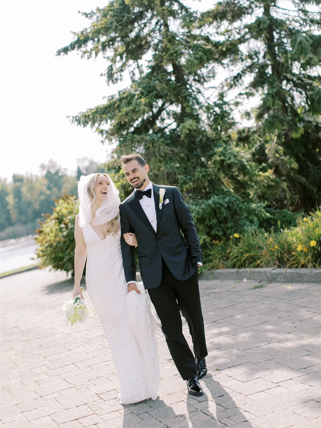 My social media hiatus is finally over. I felt like I just needed a social detox as sometimes how much wedding content I'm exposed too can feel overwhelming to the point where I feel a bit lost in the mix! Anyone else relate?!

Over the last few mont
