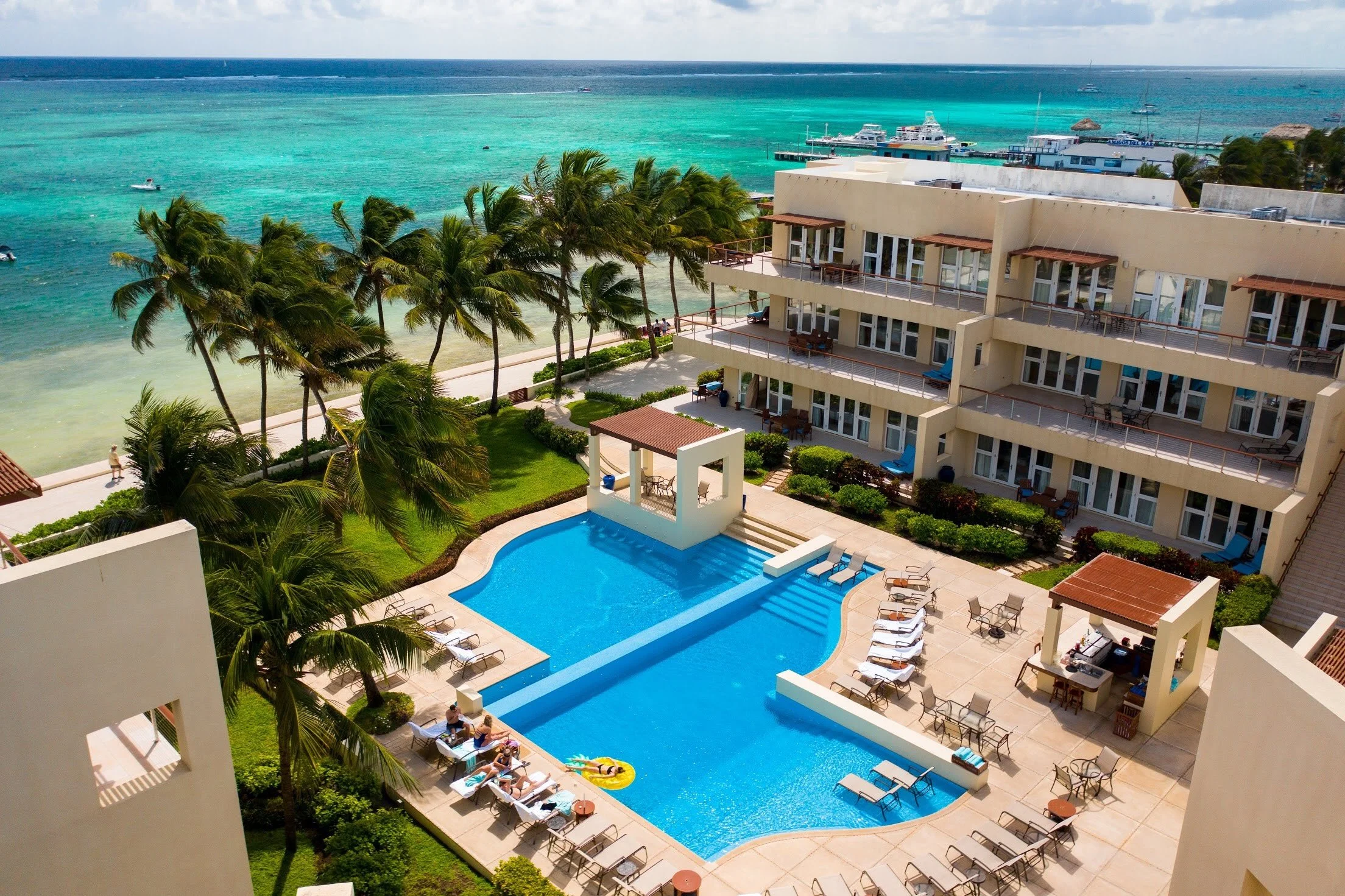 Trip Advisor Names The Phoenix Resort #2 Luxury Hotel In Central America