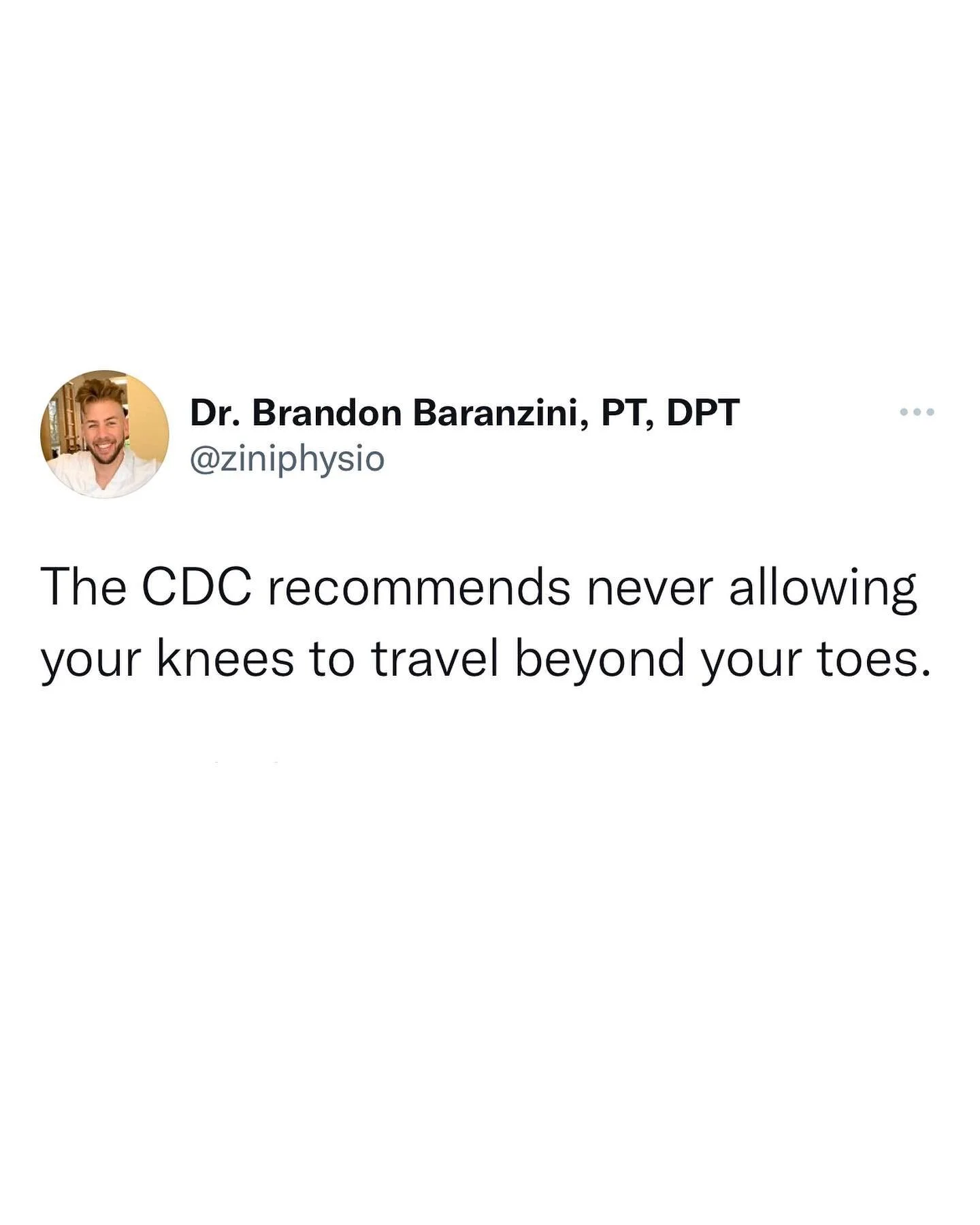 🧐 Which one is your favorite? 😅
&bull;
1️⃣ We know knees must travel beyond the toes while descending stairs. Healthy, pain-free knees 100% should travel beyond the toes!
&bull;
2️⃣ A neutral spine may be sought after if a hyperlordotic or hyperkyp