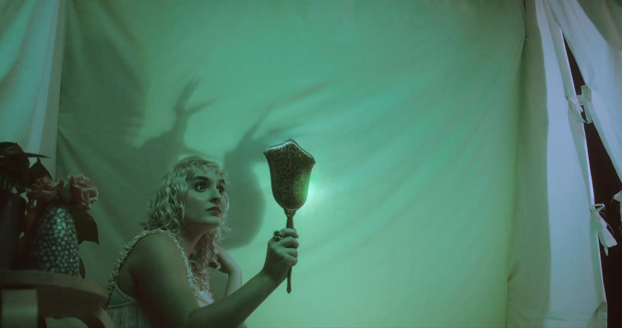 Sister Gemini- "One Room Apartment" Music Video