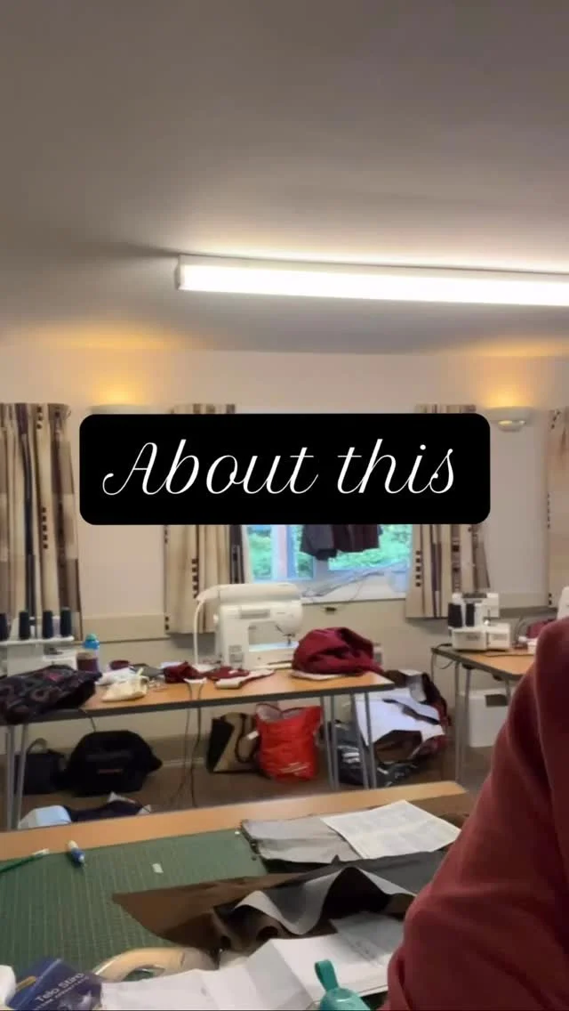 Phew, what a fantastic, busy, crazy week! 
I started the week tutoring at a wonderful retreat in Hereford for a group of the most wonderful ladies. We toiled, tweaked and created for a while 3 days! It was fabulous!! 
Then it was back to the studio