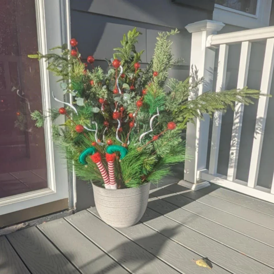 Evergreen Porch Pot Workshop at Driftwood Wine Cellars