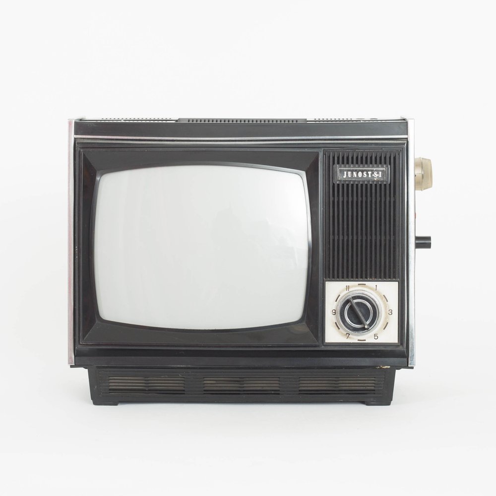 Televisión pequeña negra 15 - Prop Art