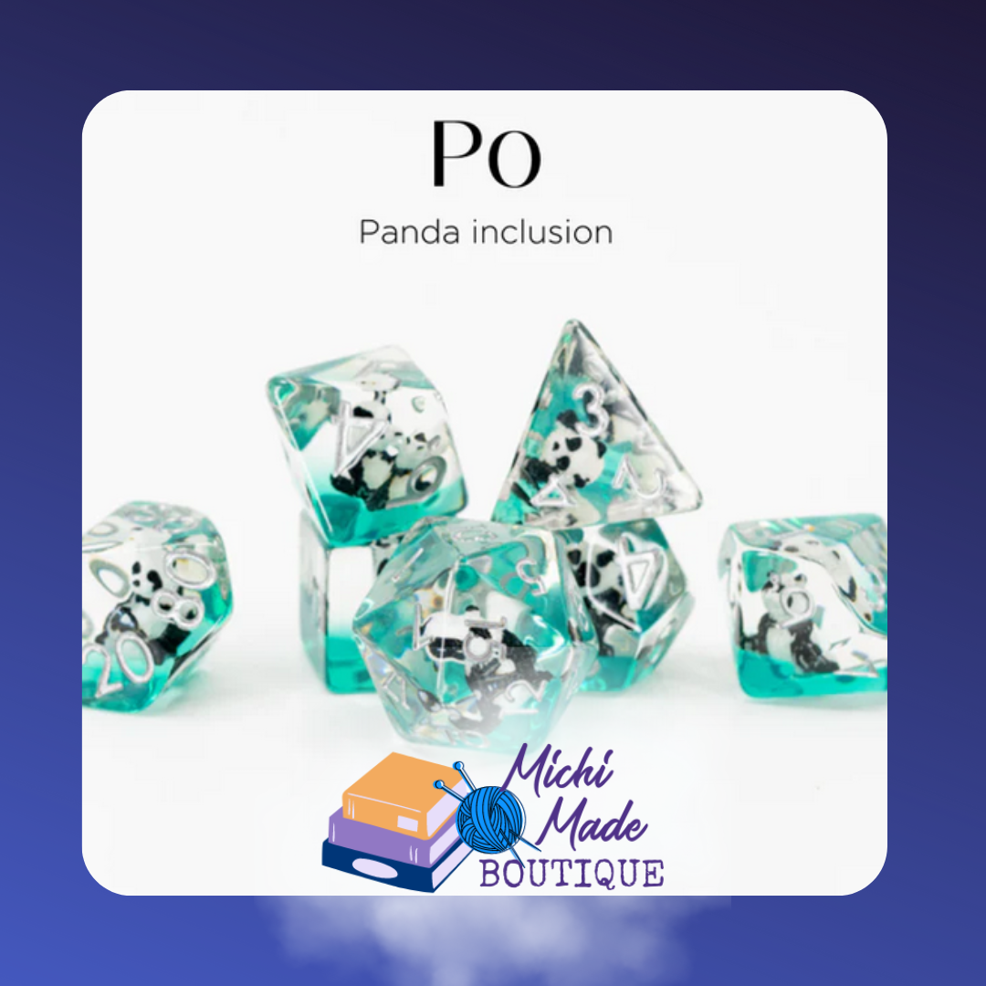 Aqua dice with panda inclusions, white numbers – Po set.