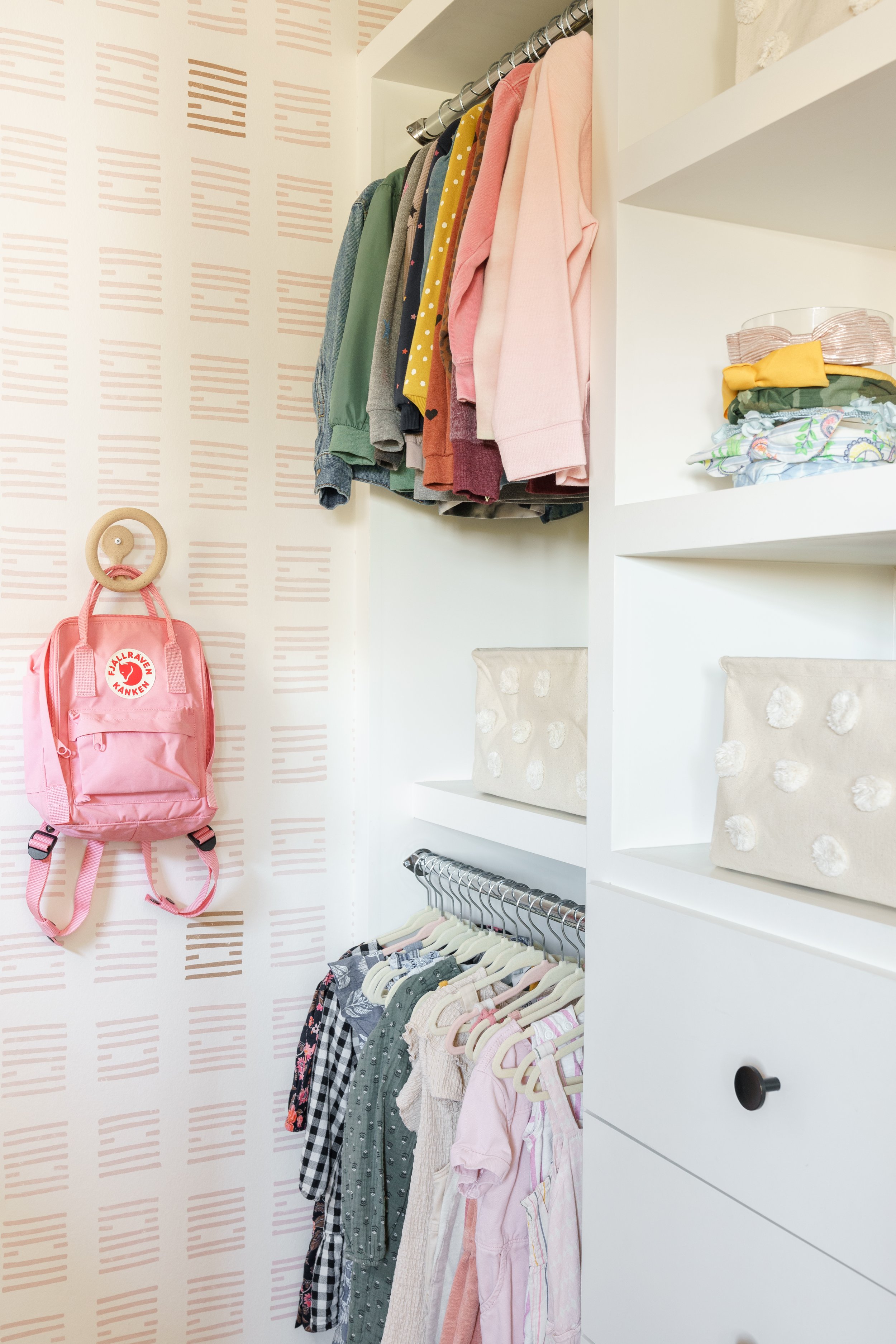 Tips To Organize Children's Closets
