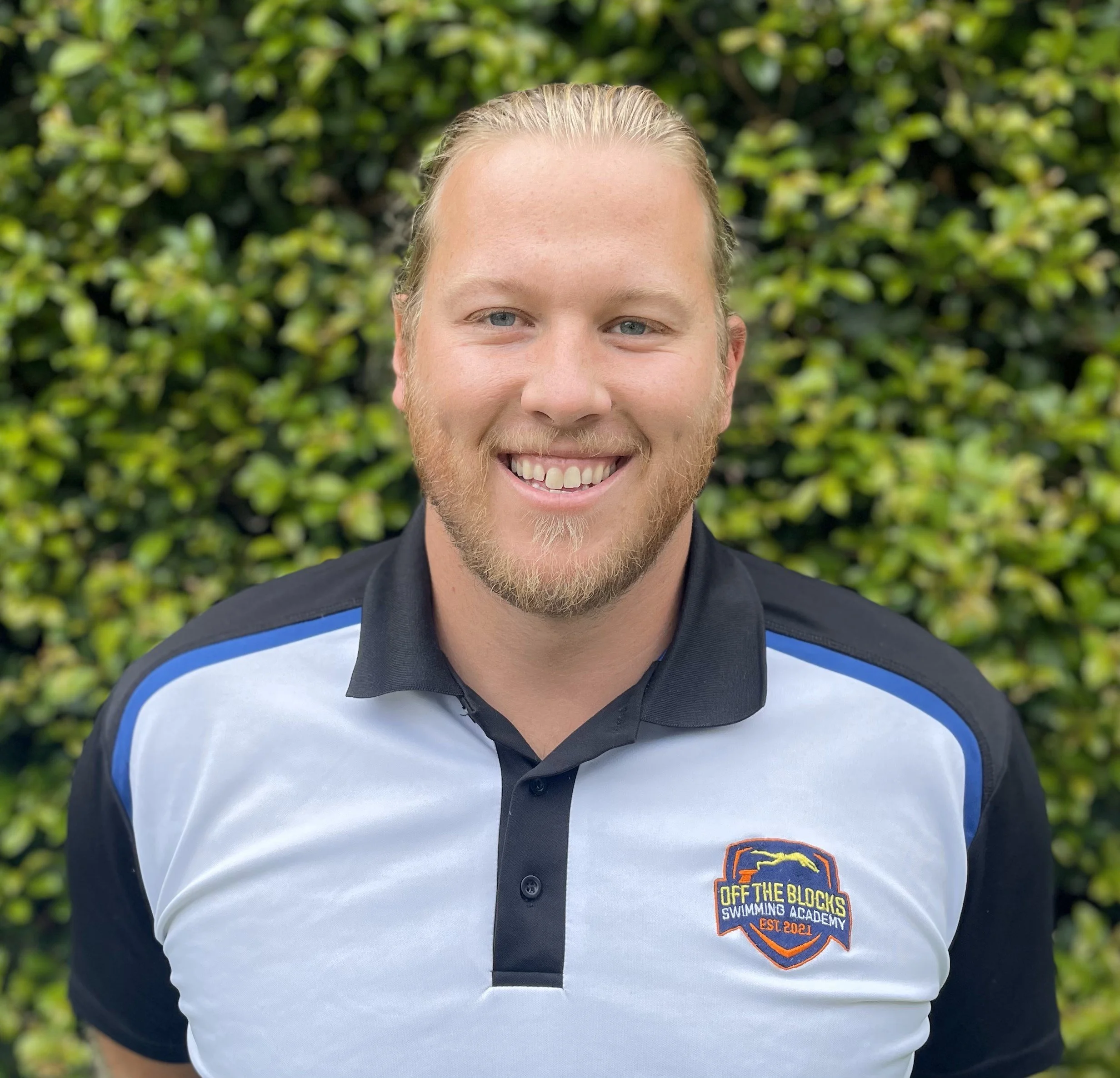 Alex OTB Profile Picture2.jpg