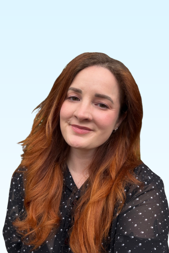 Emma Kardaras is a couples therapist in Portland, OR who specializes in sex therapy, queer couples and neurodivergence.