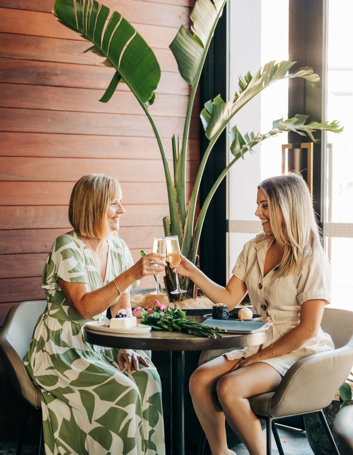 Treat the special woman in your life to a decadent day out this Mother's Day, Sun 12 May!

Join us for lunch or dinner with delicious blackboard specials, tasty cocktails and live music from 1pm.

Book your table on our website!

#HotelGosford #Mothe