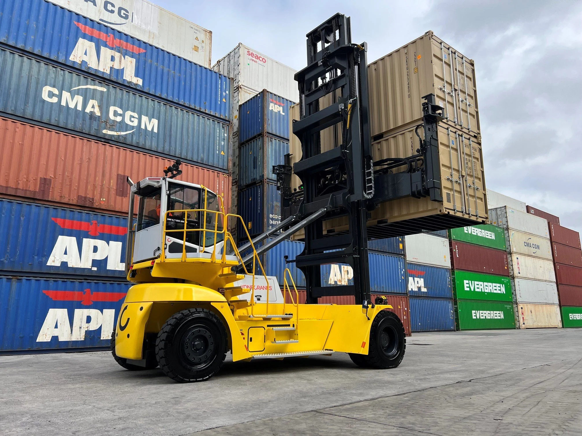 How to Choose a Reputable Shipping Container Supplier in Melbourne