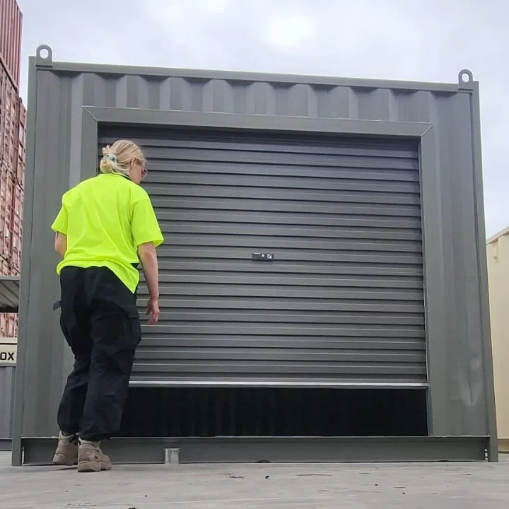🩶🤍🖤 

#customsize #storagesolutions 
#storagespace #shippingcontainer
#storageshed