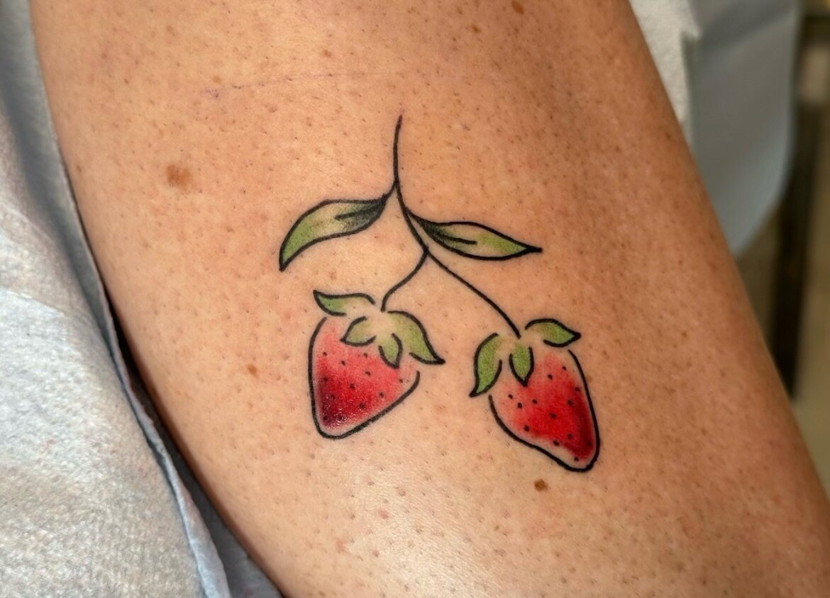 Minimal illustrative strawberries by tattoo artist Ciel @soulpurpose Ciel does walk in tattoos (custom and flash) with the shop every Wednesday and Sunday and he also enjoys same day inquires by phone: text or call him at 503-602-9779!