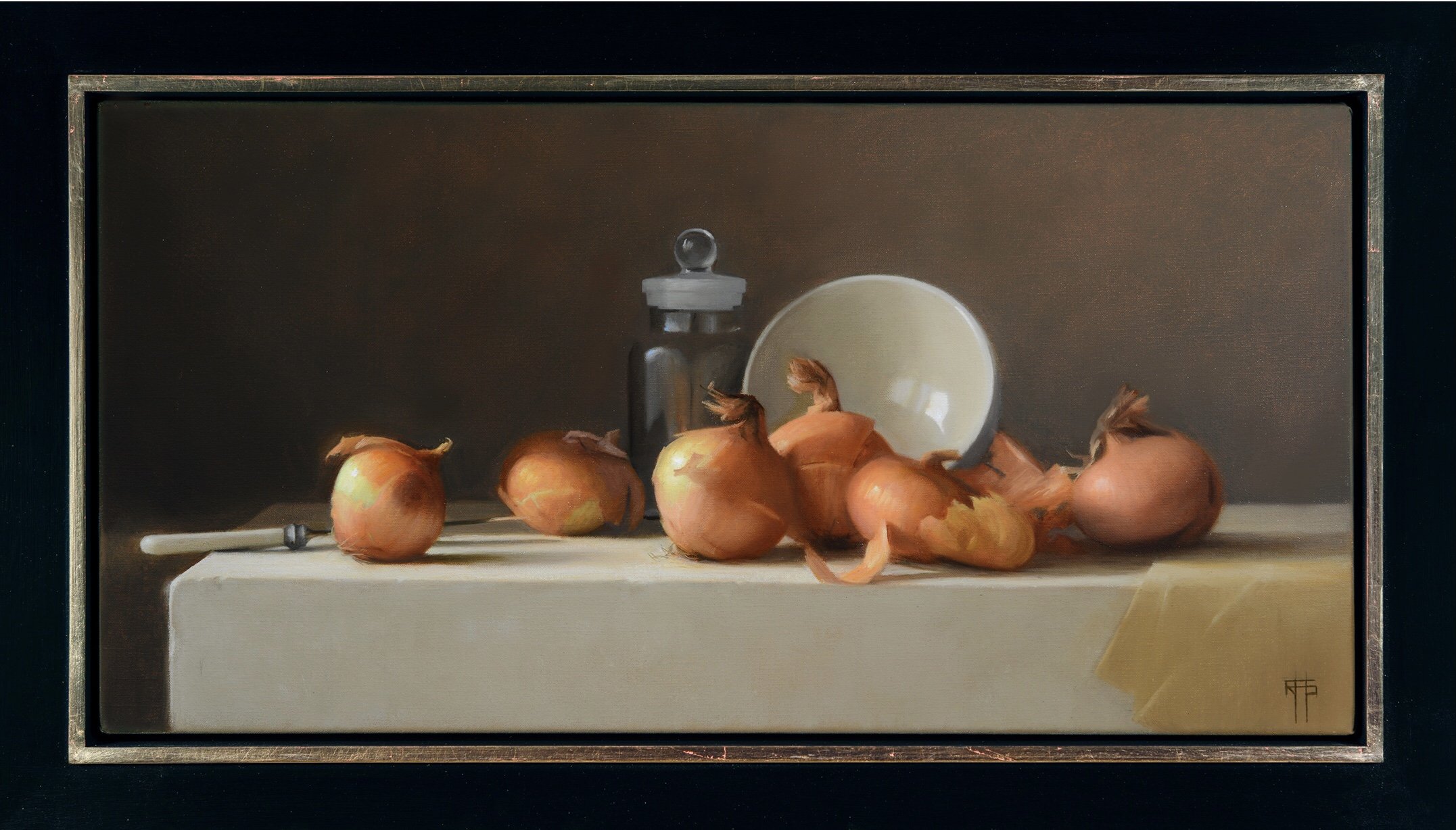 Onions with frame, small 2.jpeg