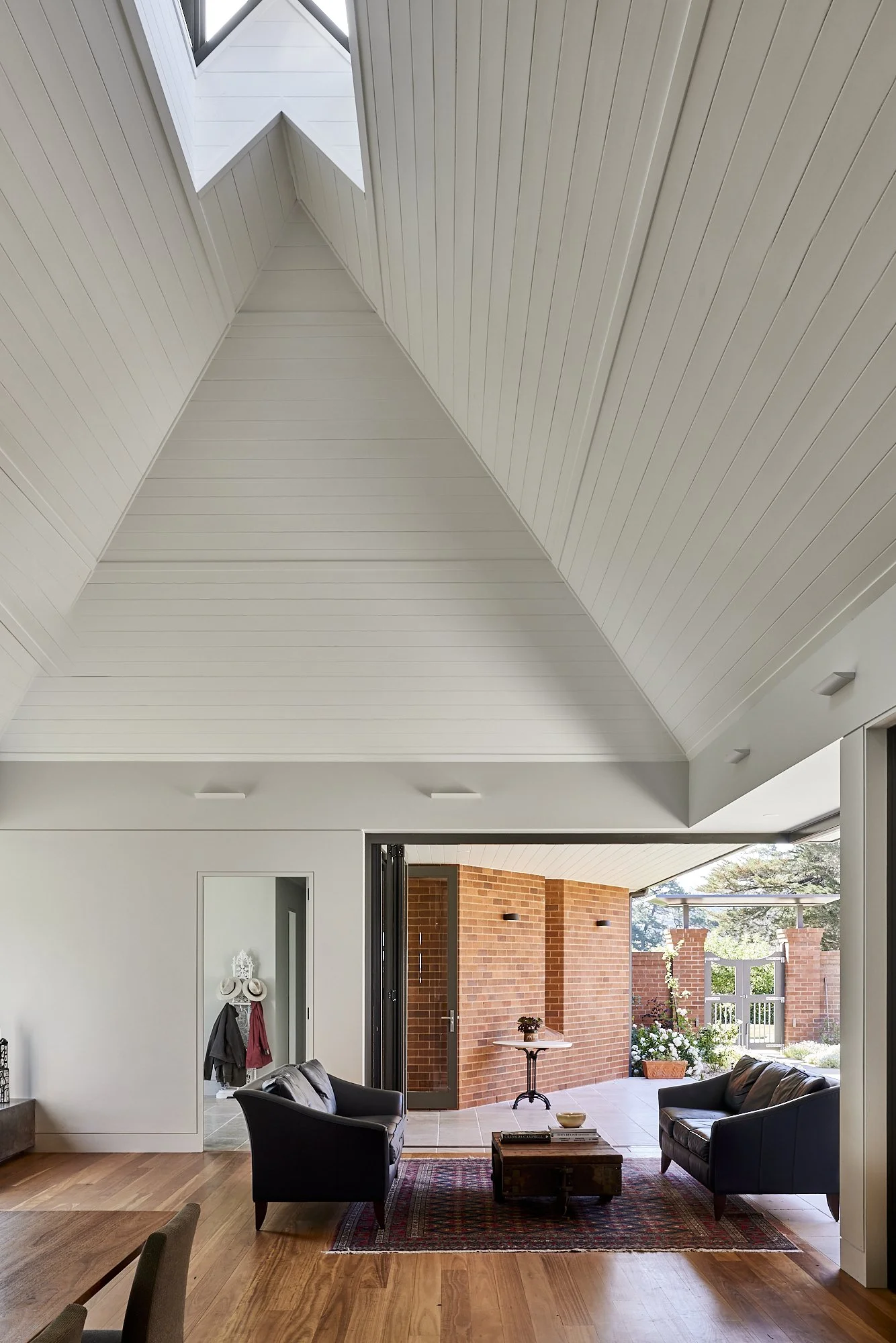 pv_Stdiuo Dewar - Sutton Forest - 0022.jpg