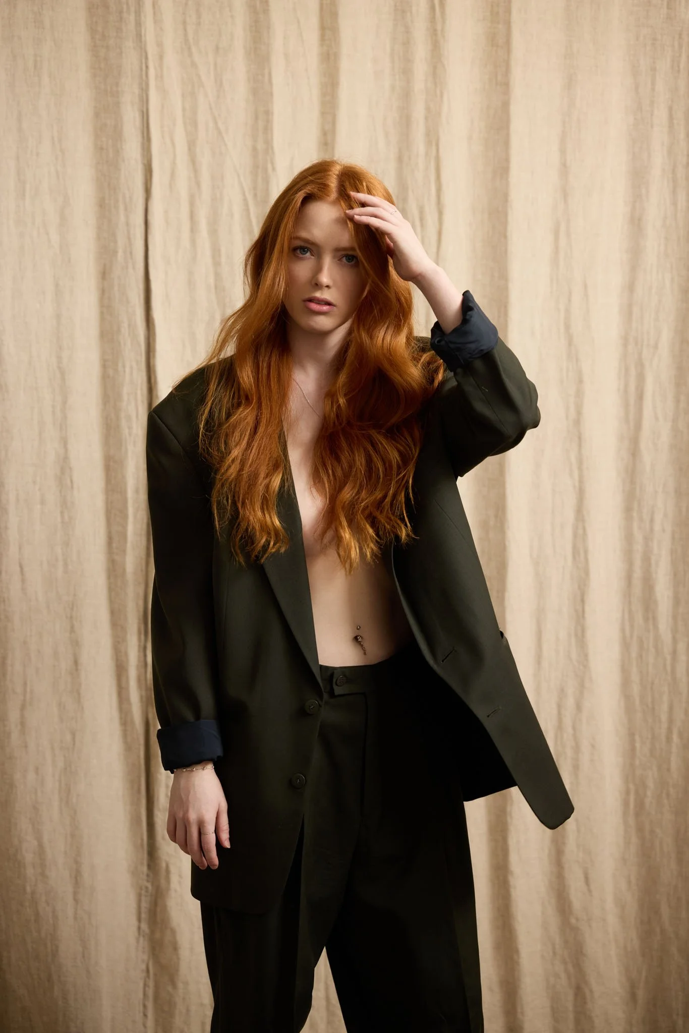 taree-photographer-photgraphy-lenshead-studio-portraits---4 (2).jpg