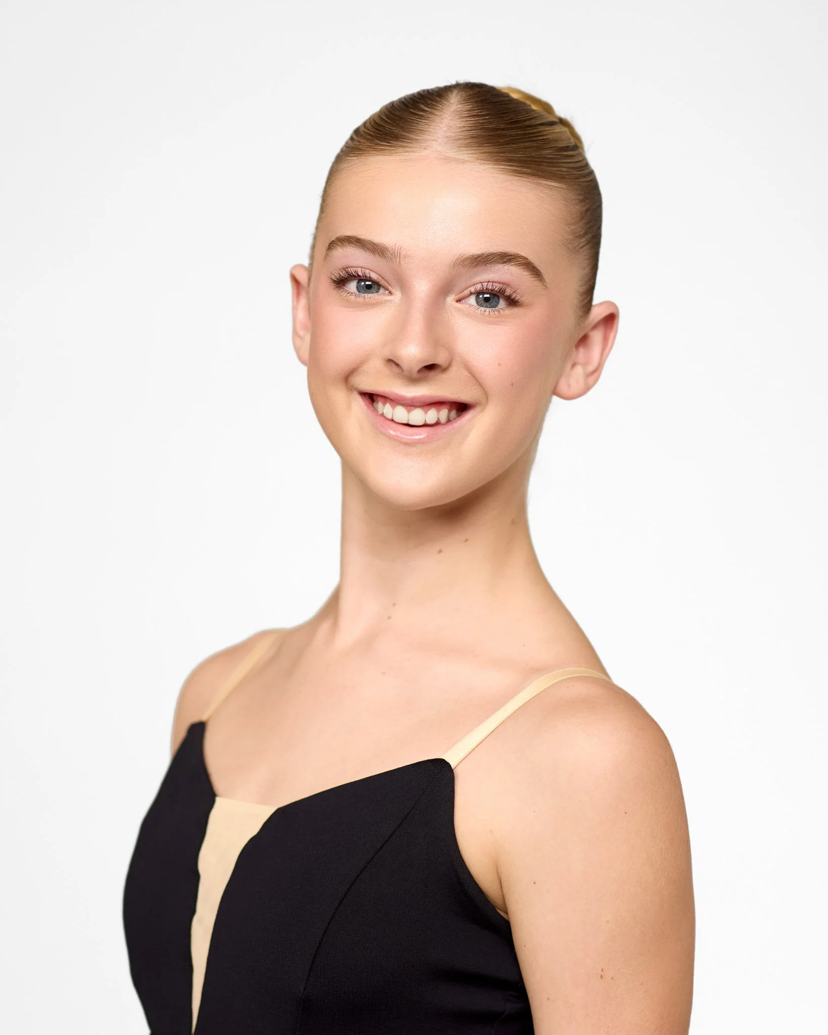 taree-photographer-photgraphy-lenshead-dance-portraiture-MDAU0057_1M.jpg