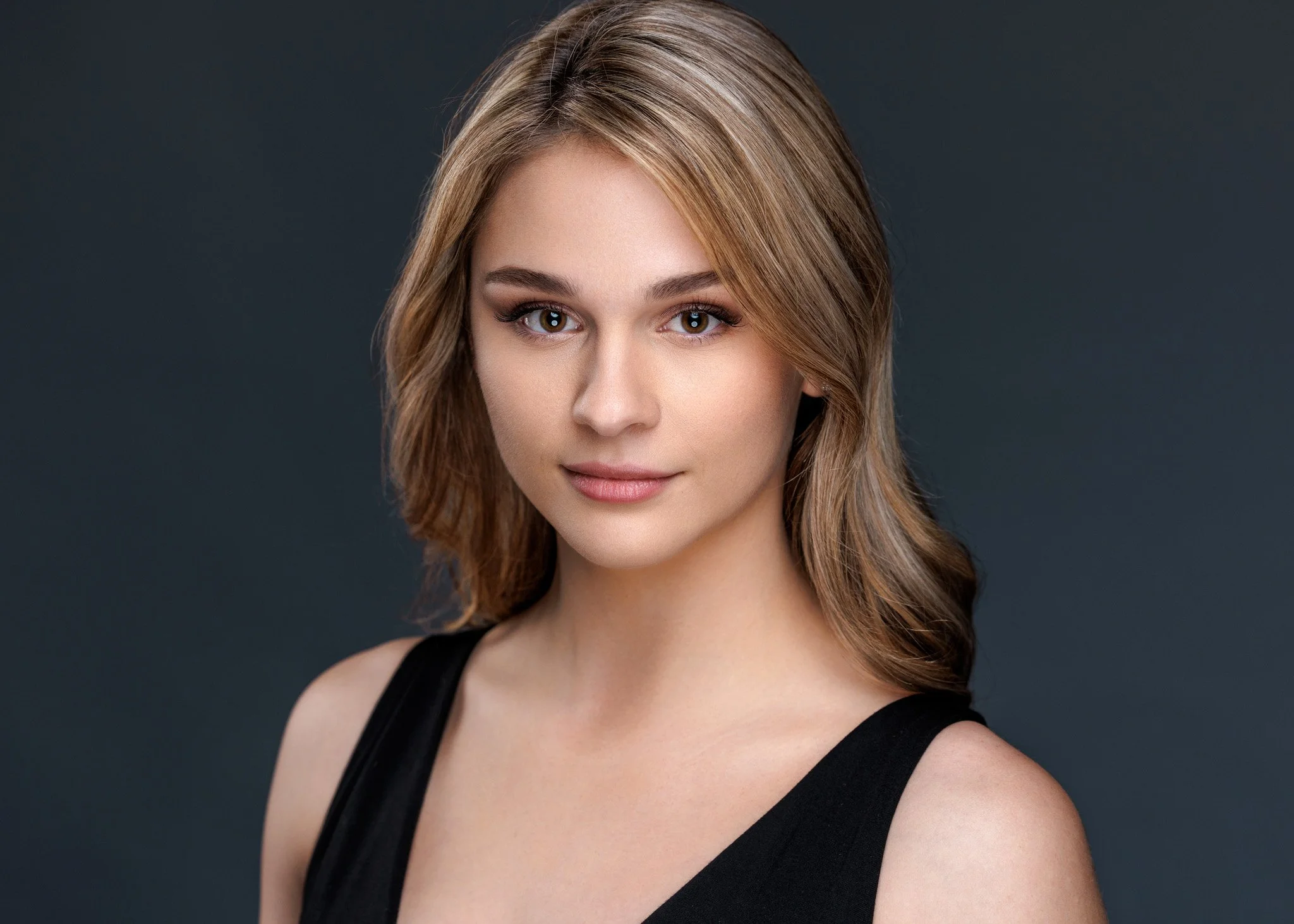 taree-photographer-photgraphy-lenshead-headshots-0-3.jpg