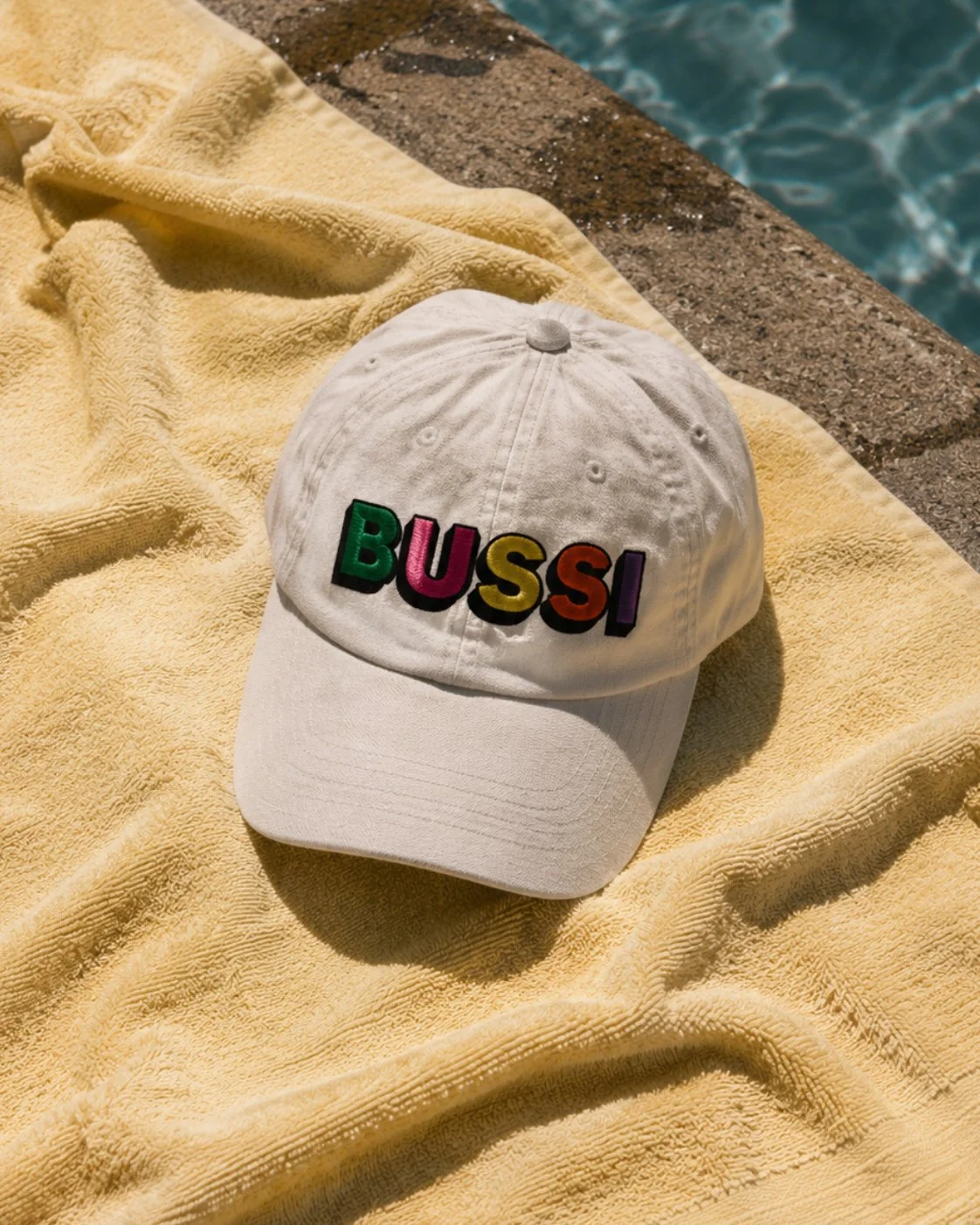 Bussi-Kapperl-Beige-Klein.jpg