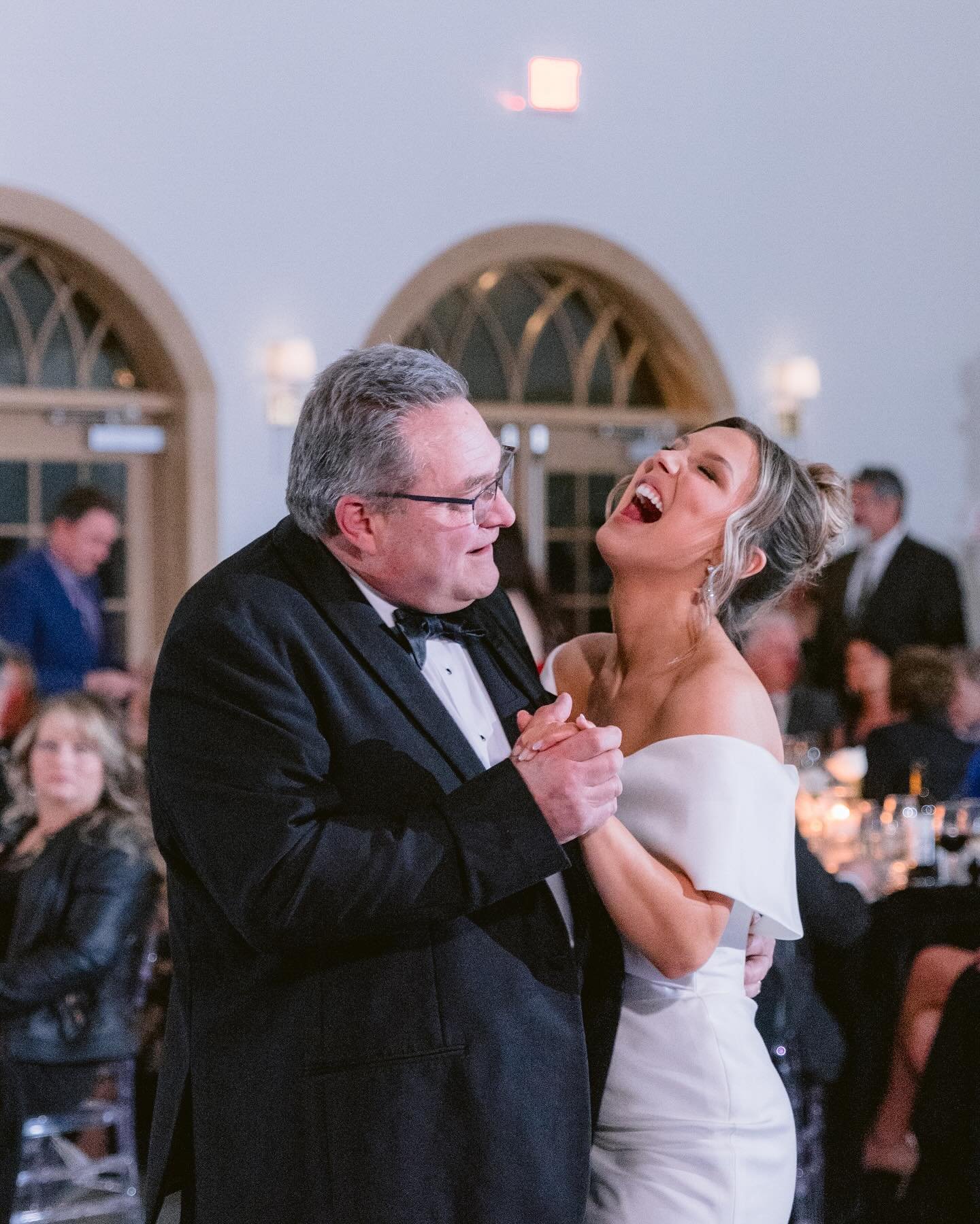 The father-daughter dance is always equal parts laughs and happy tears. 🤍

Venue &amp; Dancefloor: @westwind_hills 
Photographer: @steph.masat 
Florals: @rootandrelic 

#stlouiswedding #missouriweddings #missouribrides #stlouisweddingvenues #missour