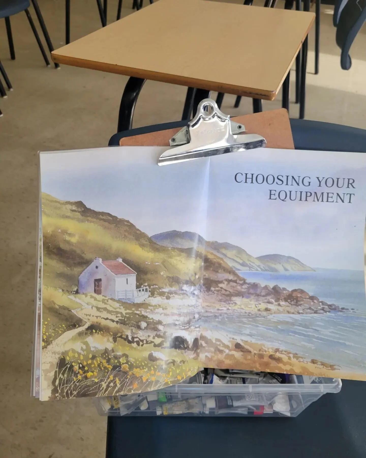 We started working on a seascape in the afterschool watercolour class
@chesterartcentre 

#watercolour #seascape #afterschoolartclass #youngartists